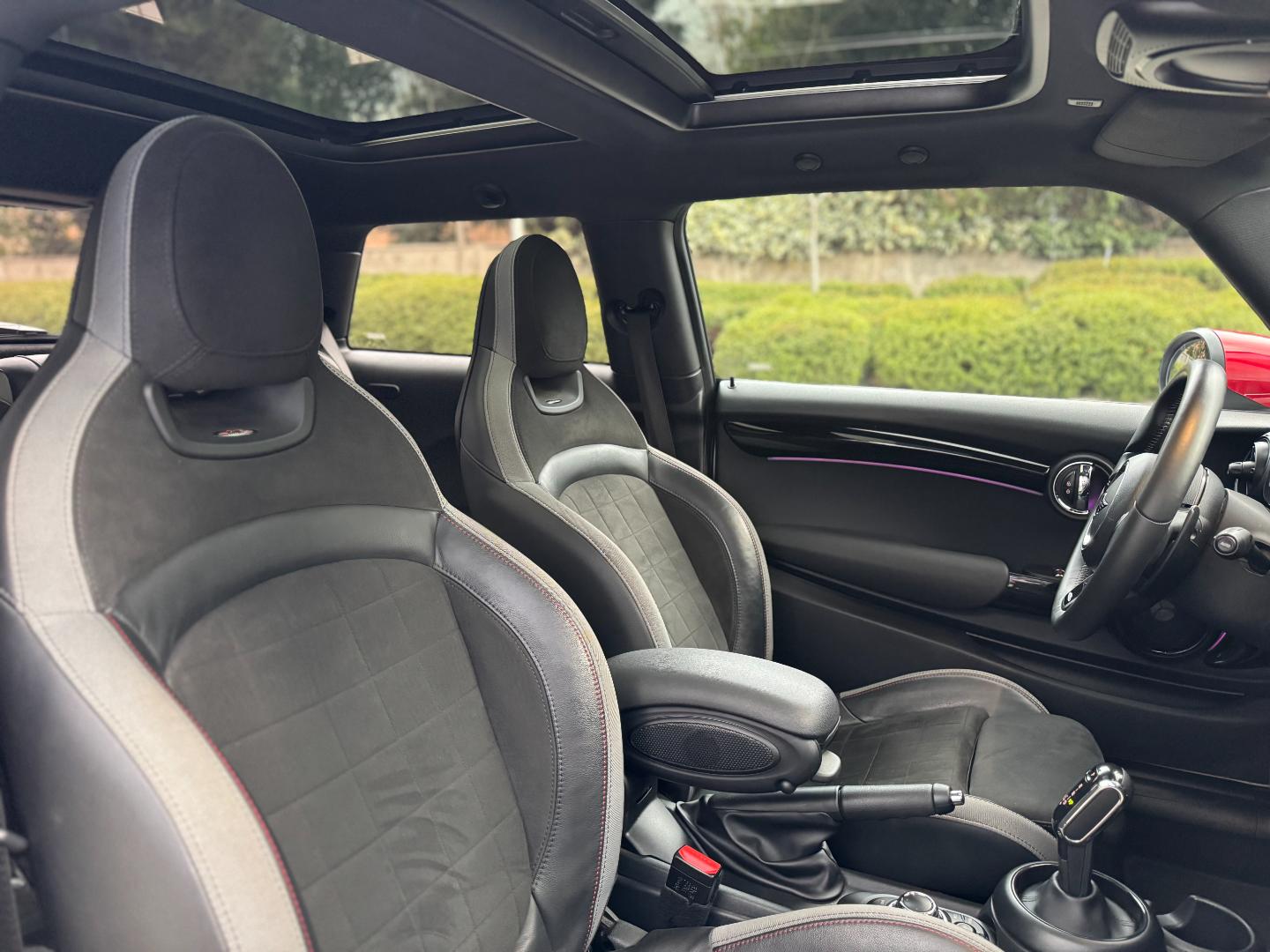 MINI Cooper John Cooper Works Spitfire — foto 16 de 19