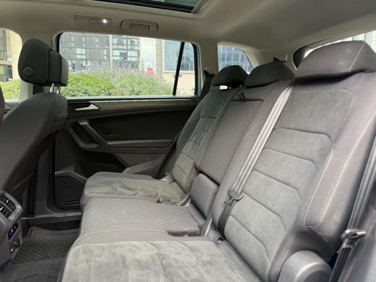 Volkswagen Tiguan — foto 19 de 20
