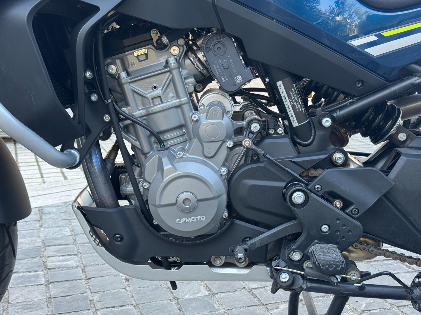 CFMoto 800 — foto 13 de 16