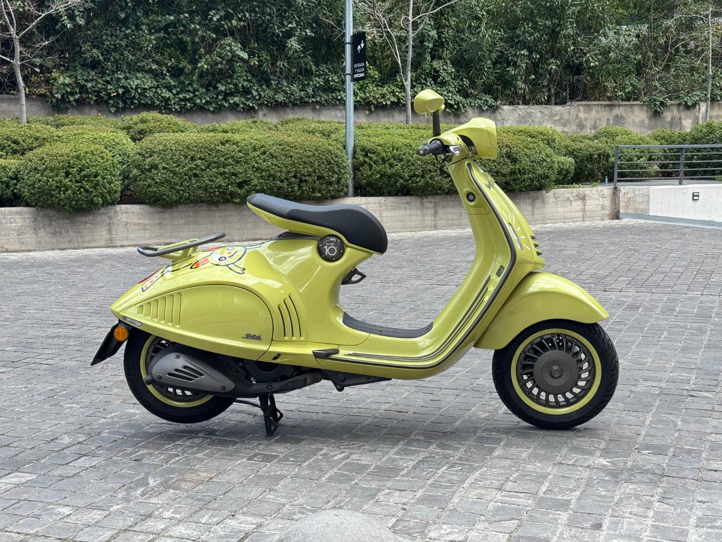Vespa 946 — foto 5 de 14