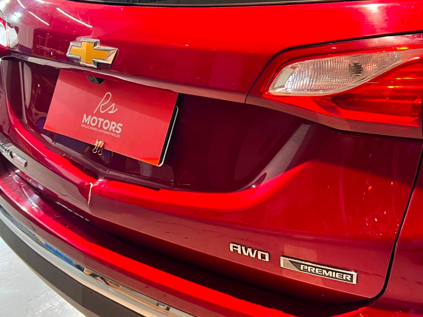 Chevrolet Equinox — foto 7 de 23