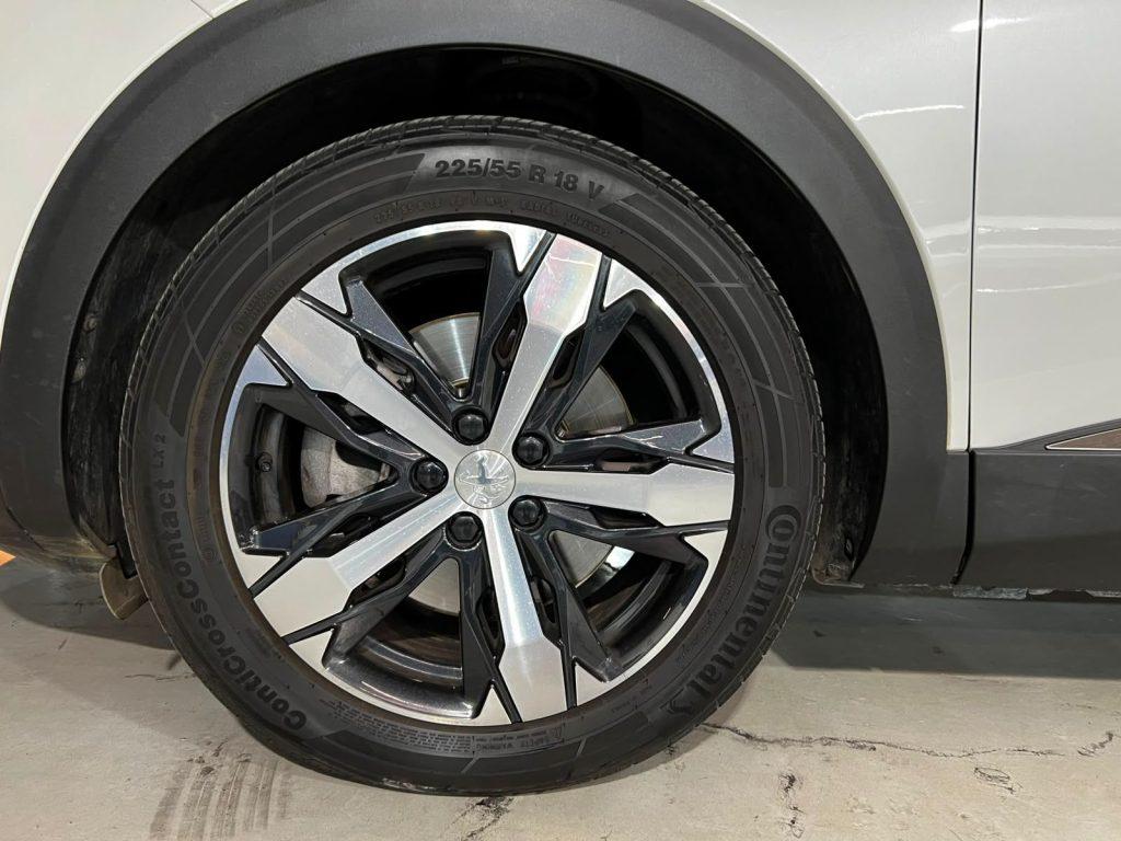 Peugeot 3008 Gt — foto 9 de 24