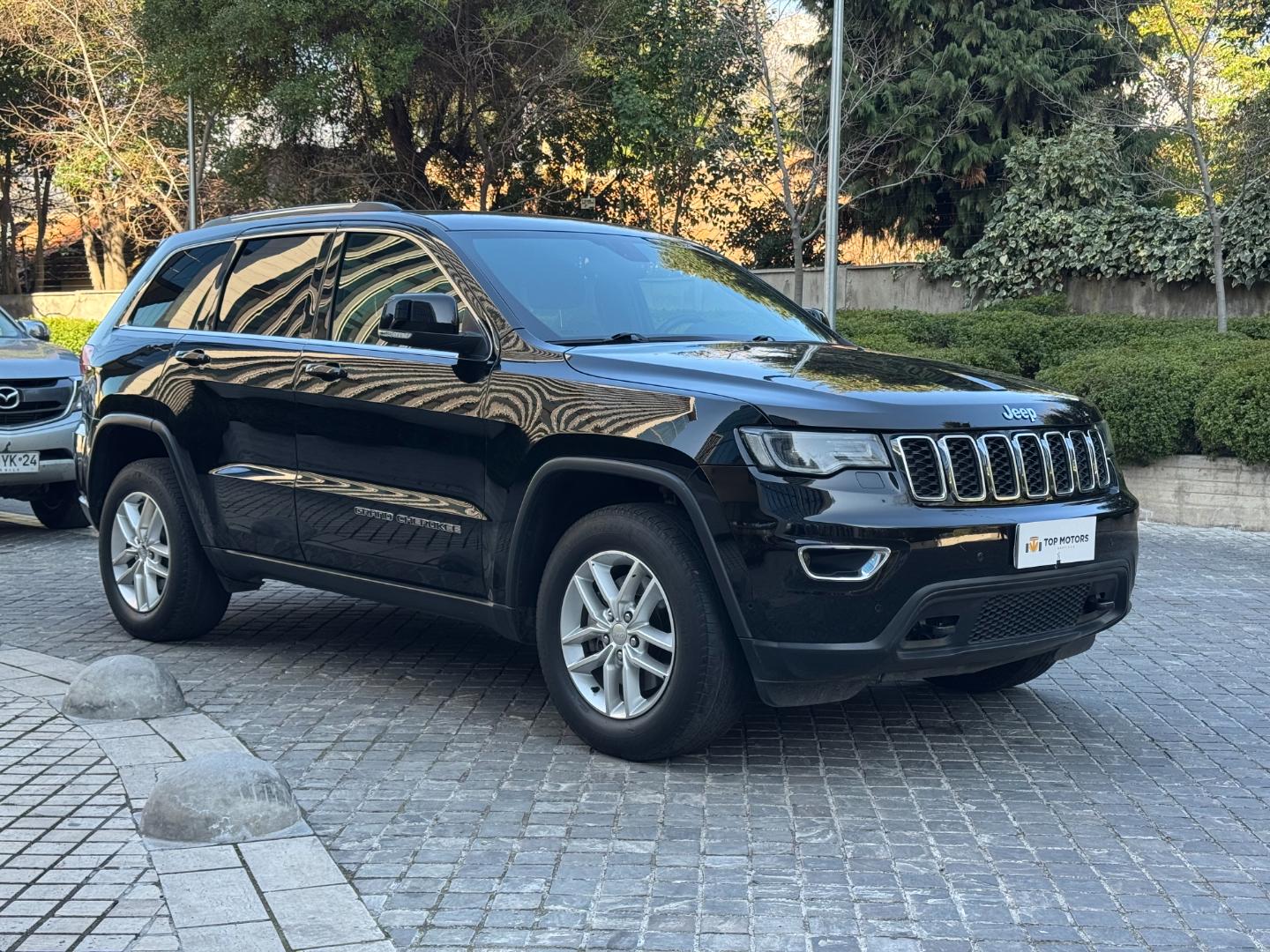 Jeep Grand Cherokee — foto 3 de 19