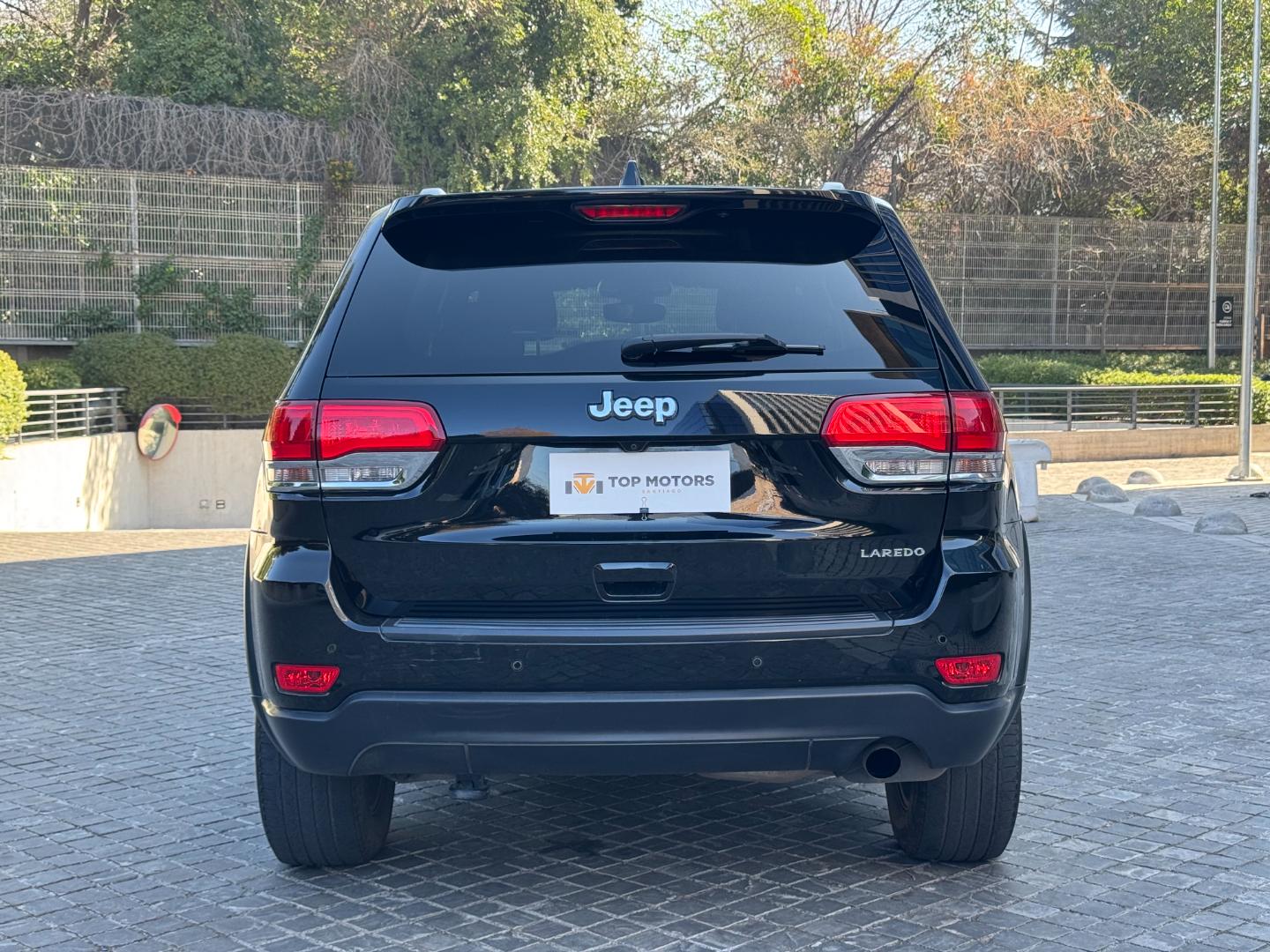 Jeep Grand Cherokee — foto 5 de 19