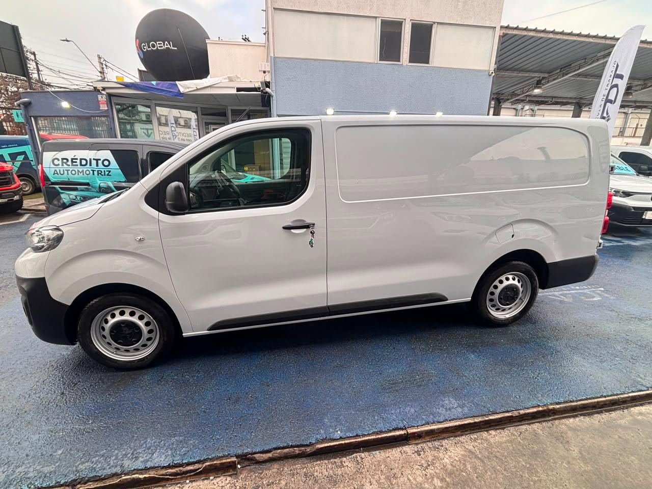 Peugeot Expert — foto 4 de 8