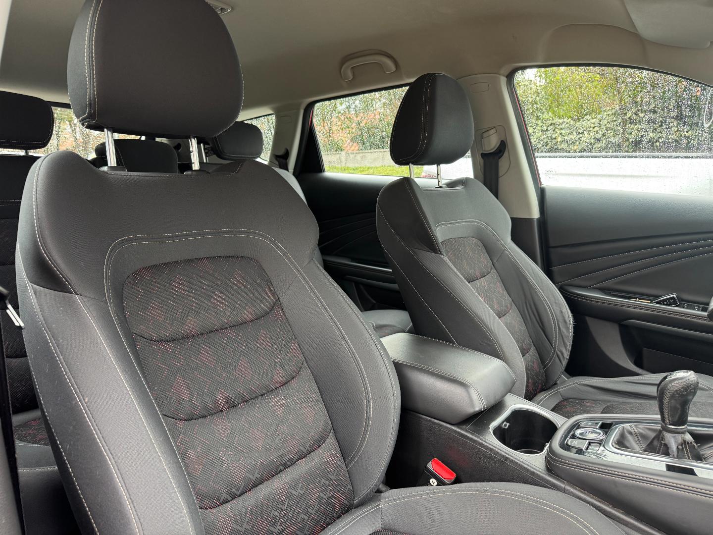 Jetour X70 — foto 15 de 19