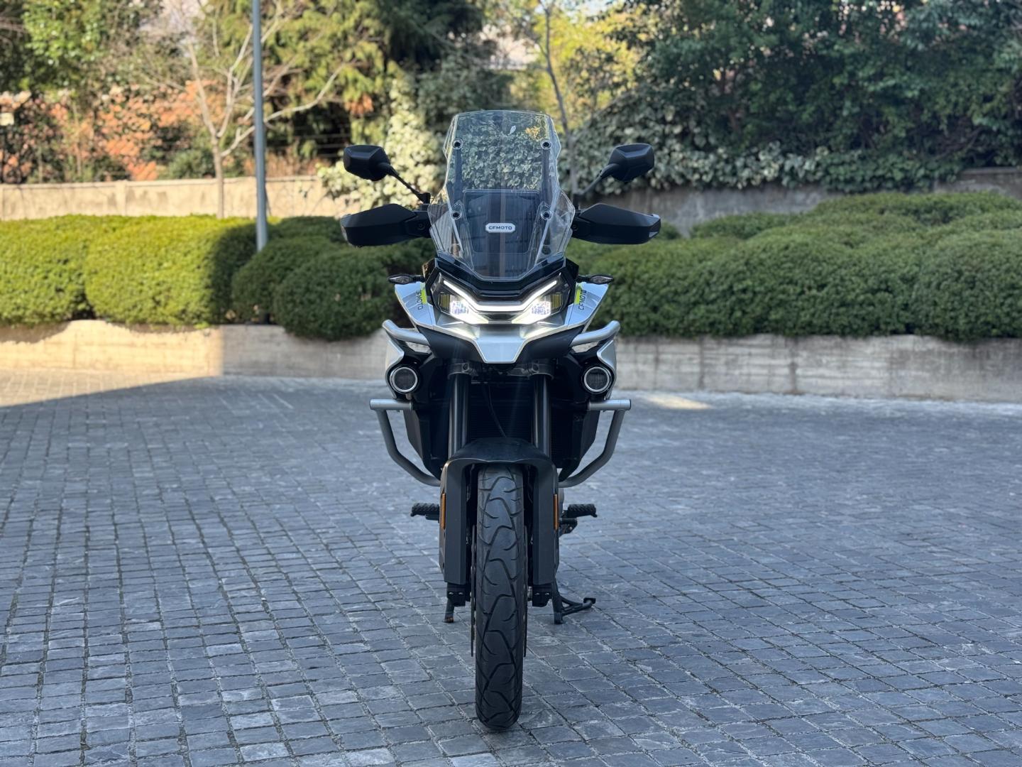 CFMoto 800 — foto 2 de 16