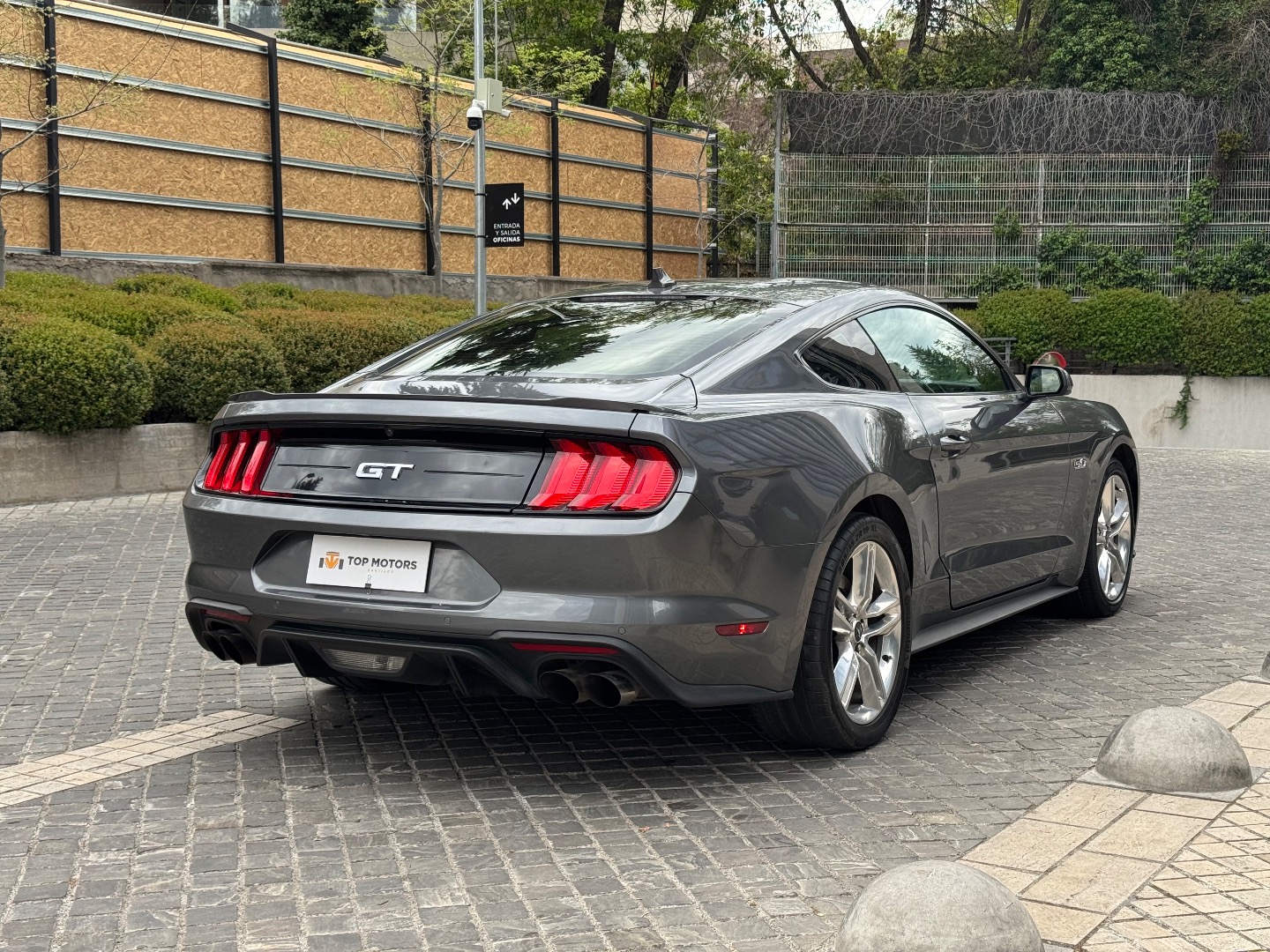 Ford Mustang — foto 4 de 19