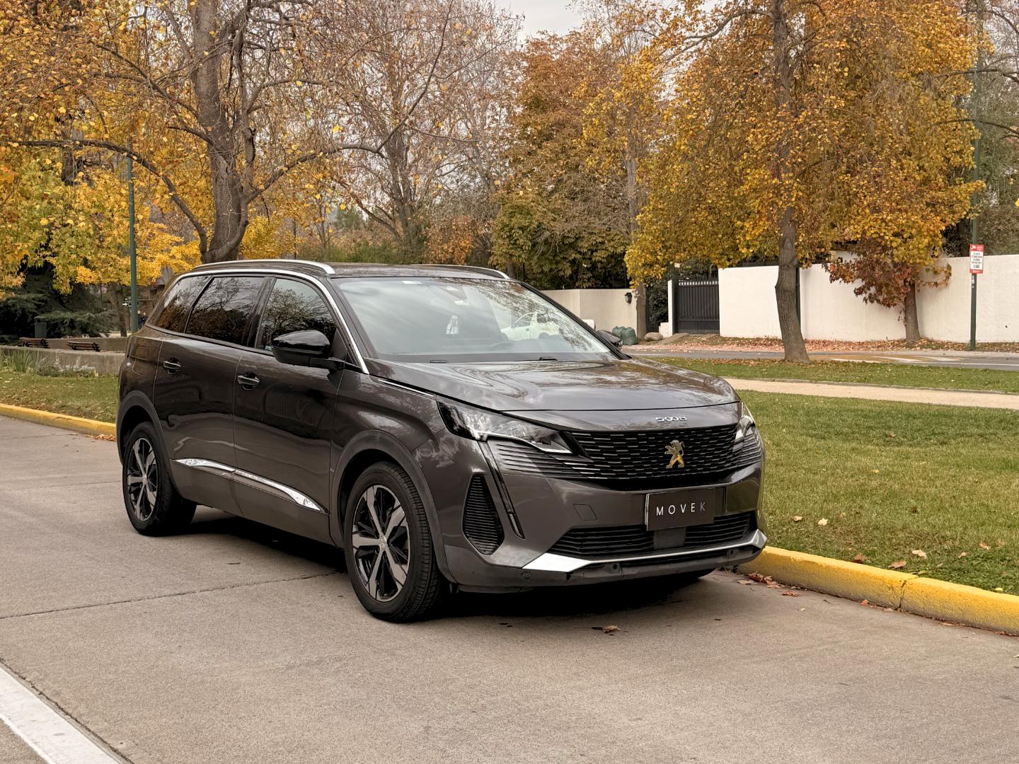 Peugeot 5008 Bluehdi 130 1.5 Aut Allure — foto 3 de 10