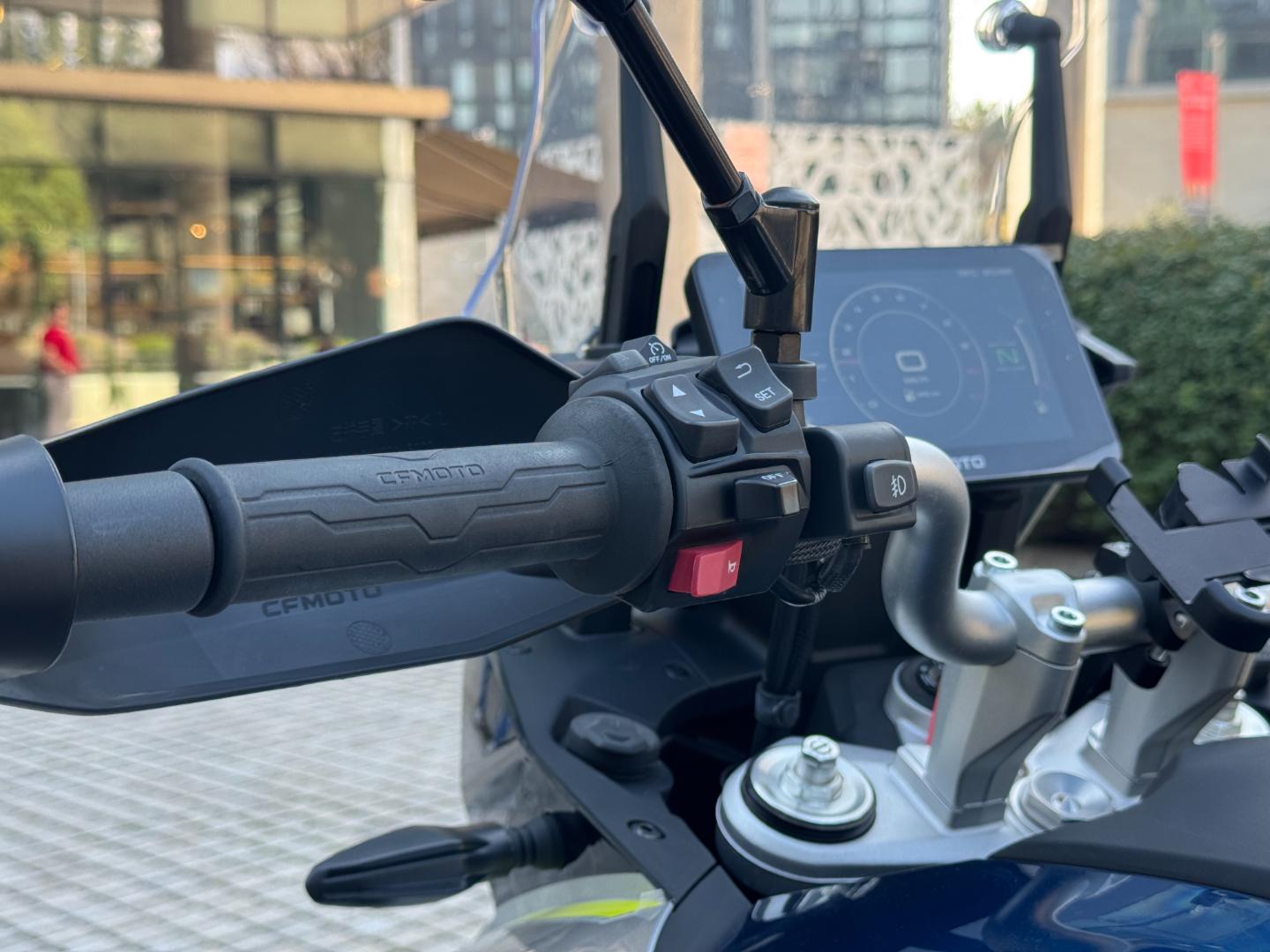 CFMoto 800 — foto 15 de 16
