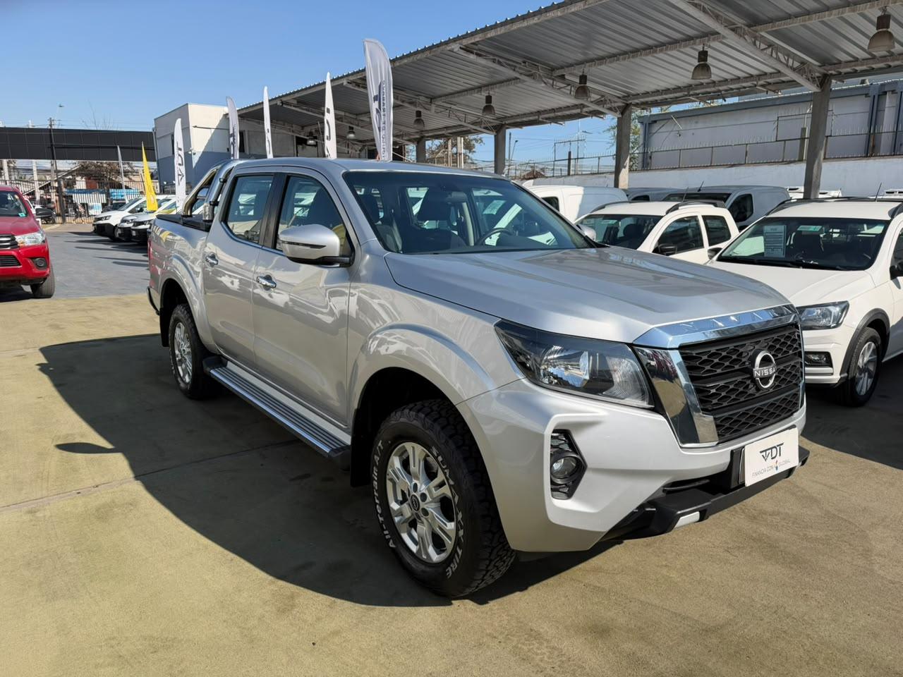 Nissan Navara — foto 3 de 8