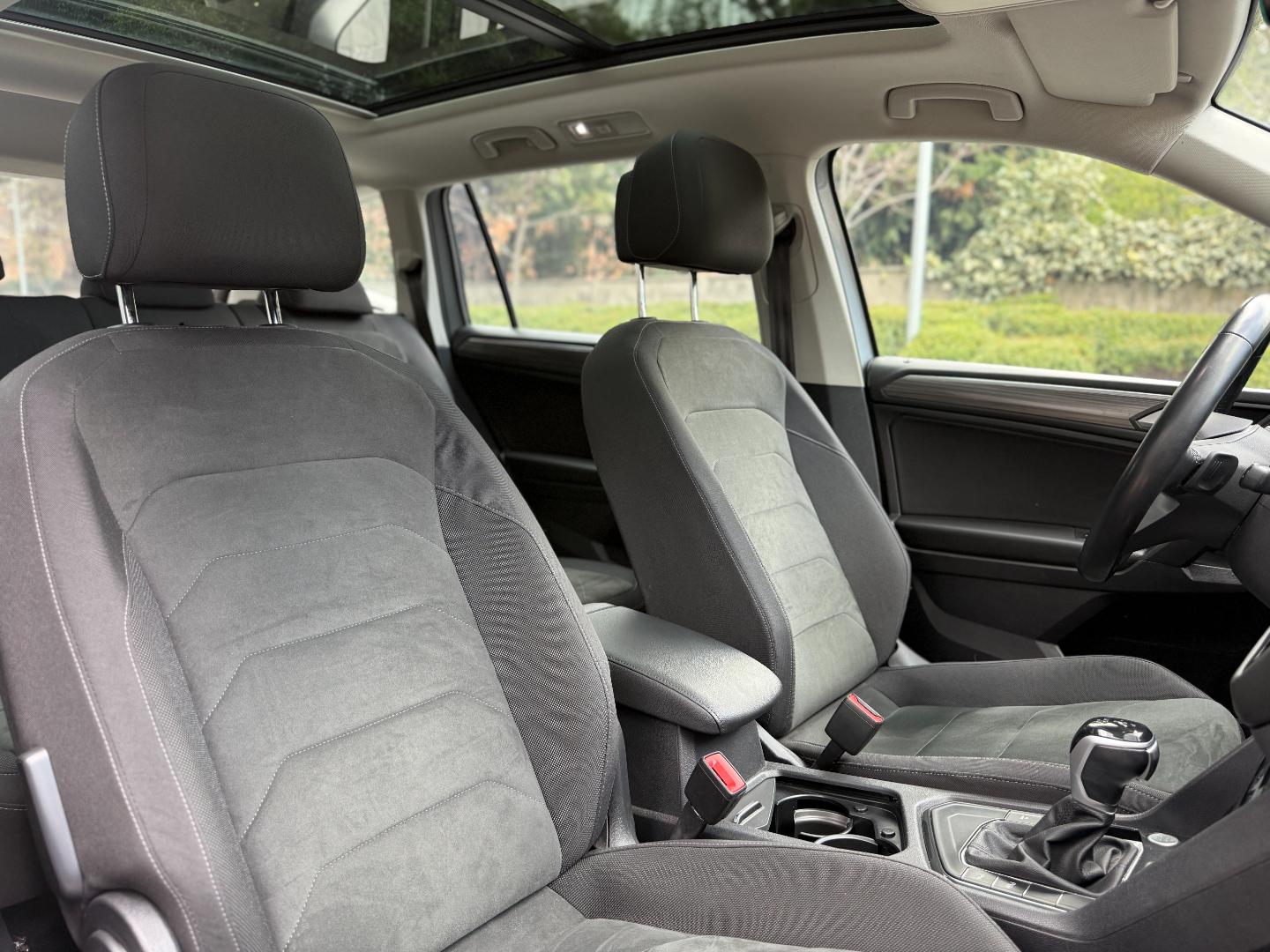 Volkswagen Tiguan — foto 17 de 20