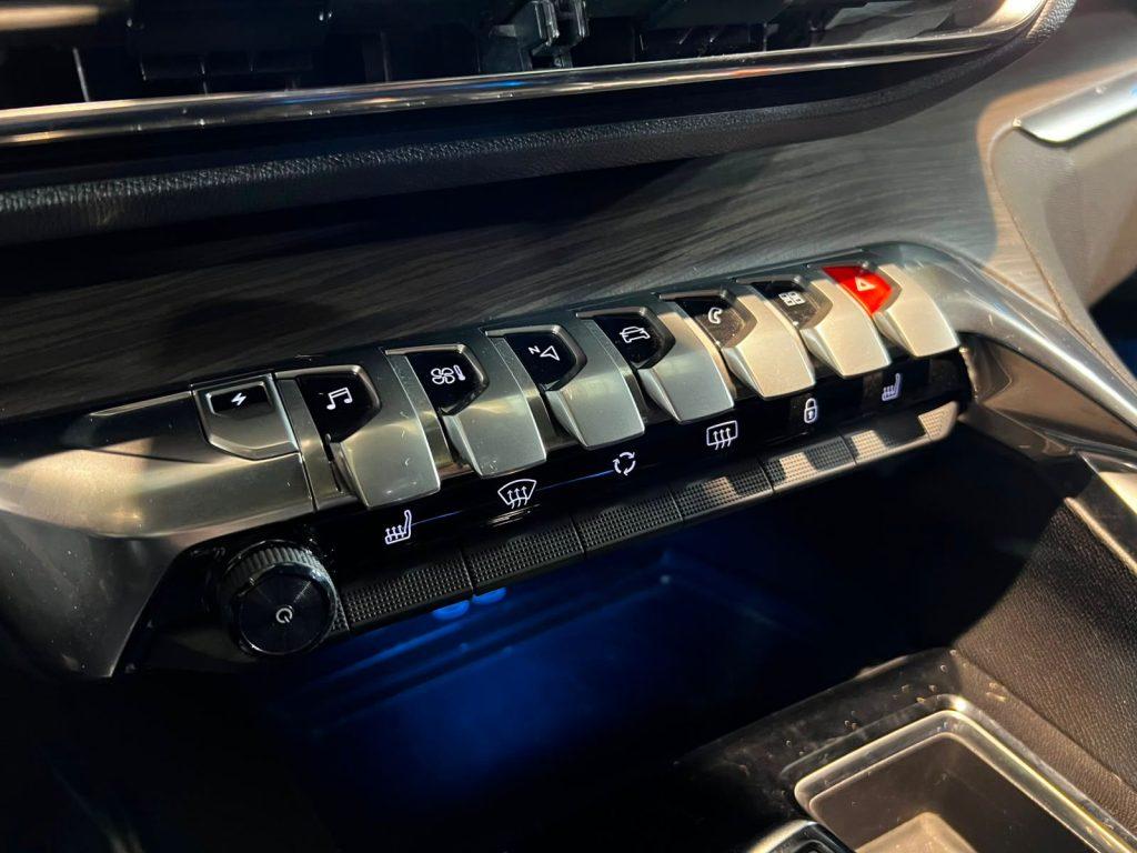 Peugeot 3008 Gt — foto 18 de 24