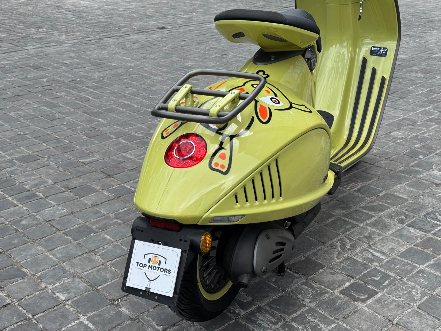 Vespa 946 — foto 12 de 14