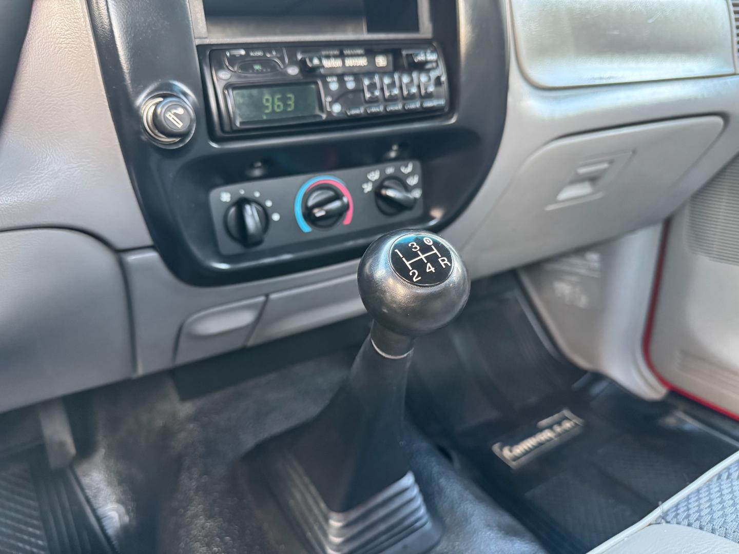 Ford Ranger — foto 10 de 14