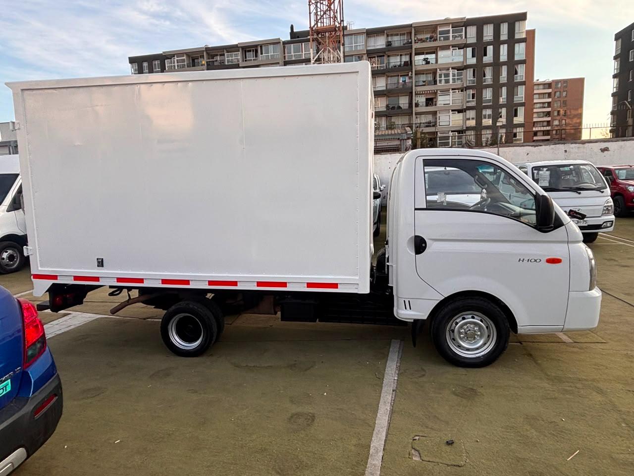 Hyundai Porter Ii Hi — foto 4 de 8