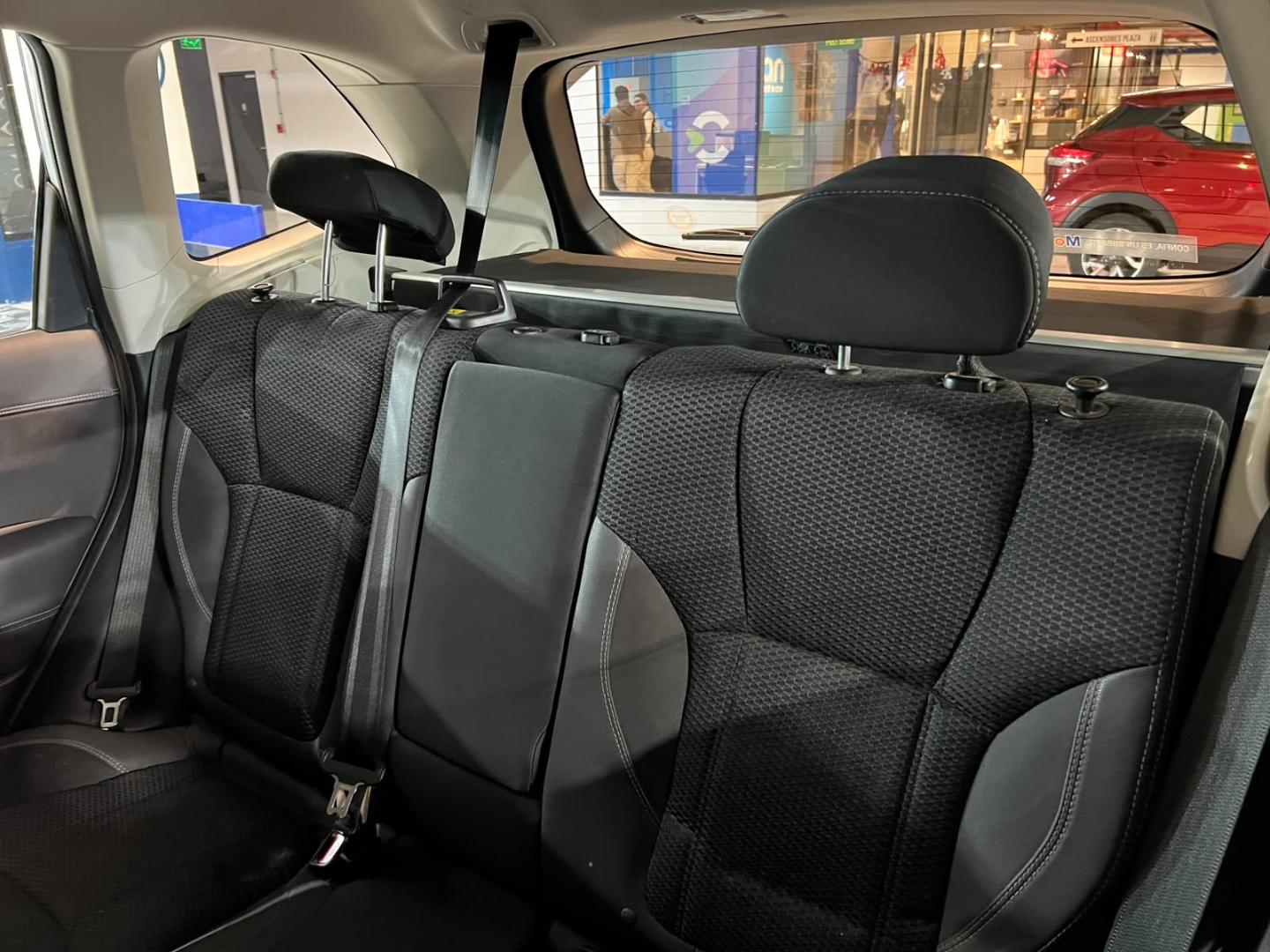 Subaru Forester — foto 25 de 25