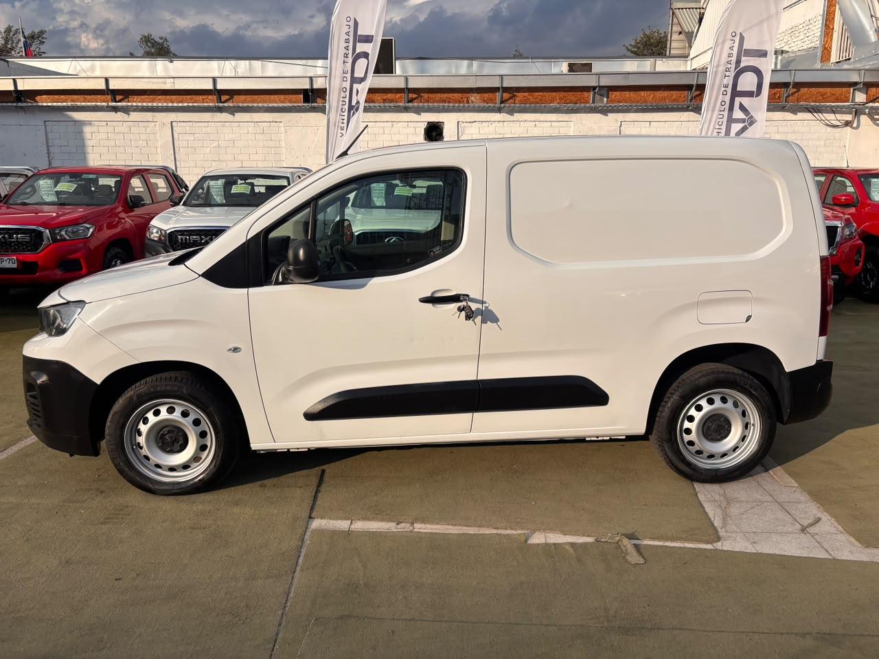 Peugeot Partner — foto 5 de 8