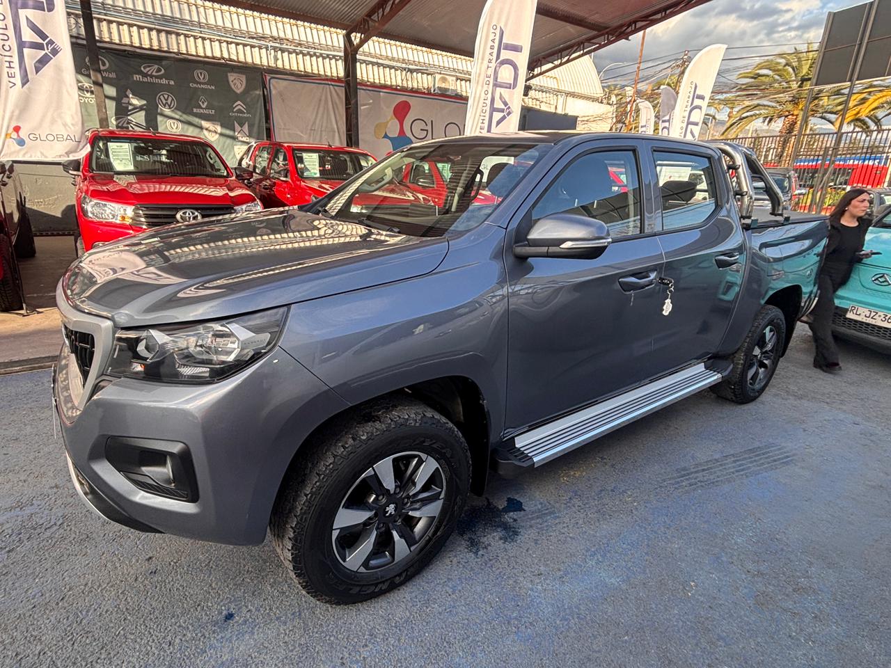 Peugeot Landtrek — foto 4 de 8