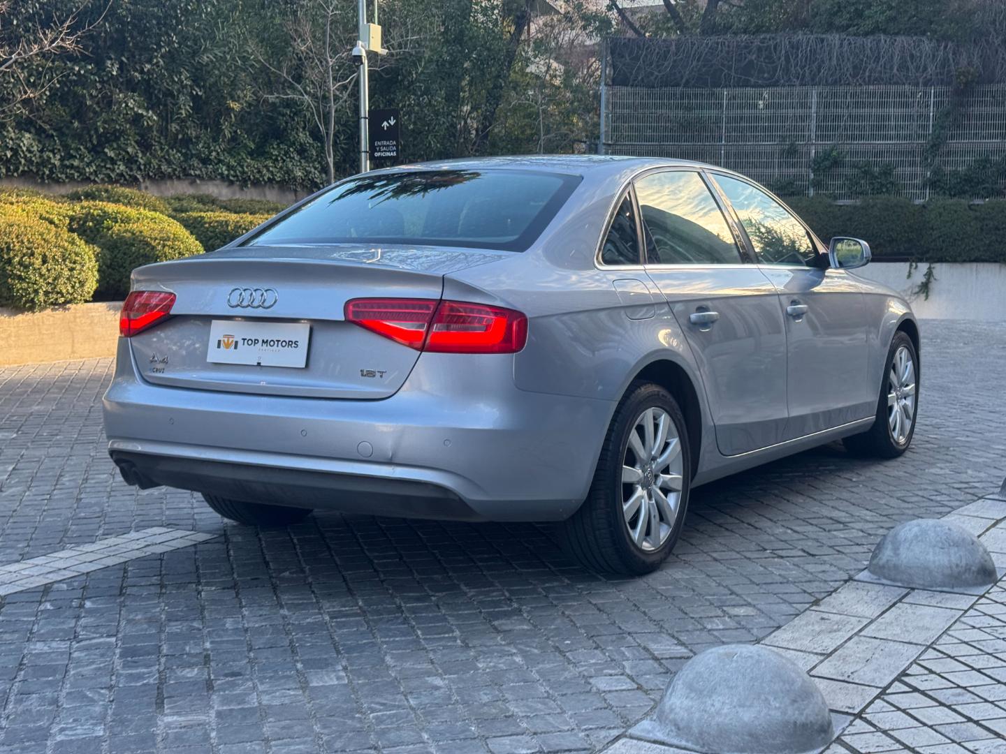Audi A4 — foto 4 de 18