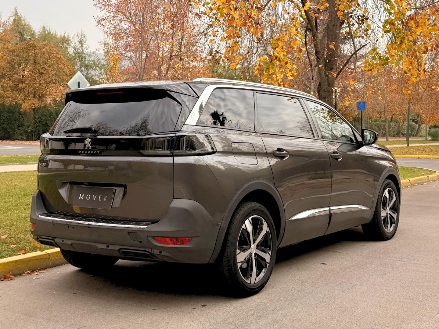 Peugeot 5008 Bluehdi 130 1.5 Aut Allure — foto 5 de 10