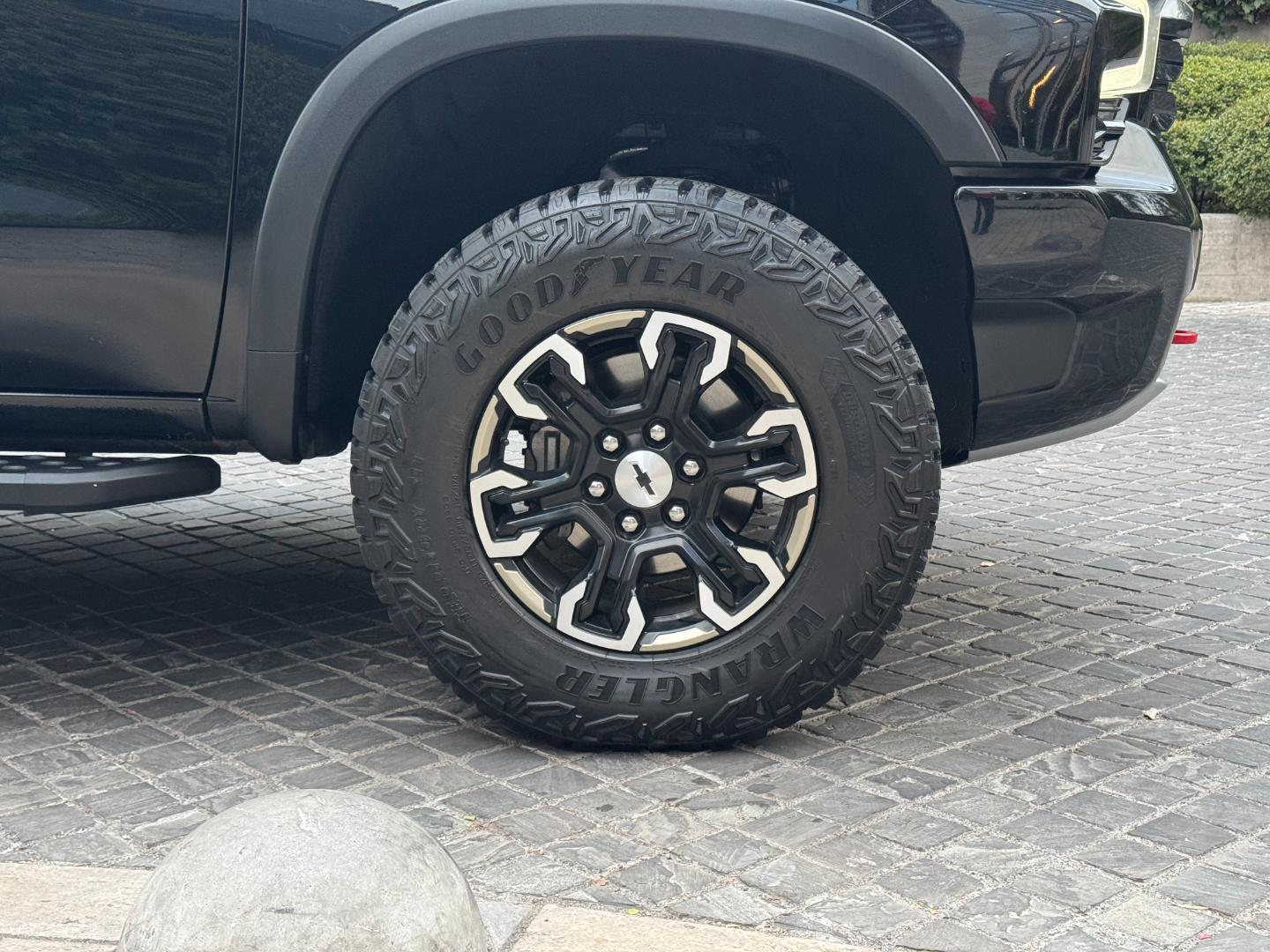 Chevrolet Silverado 6.2 Zr2 Auto Dc 4Wd R — foto 7 de 19