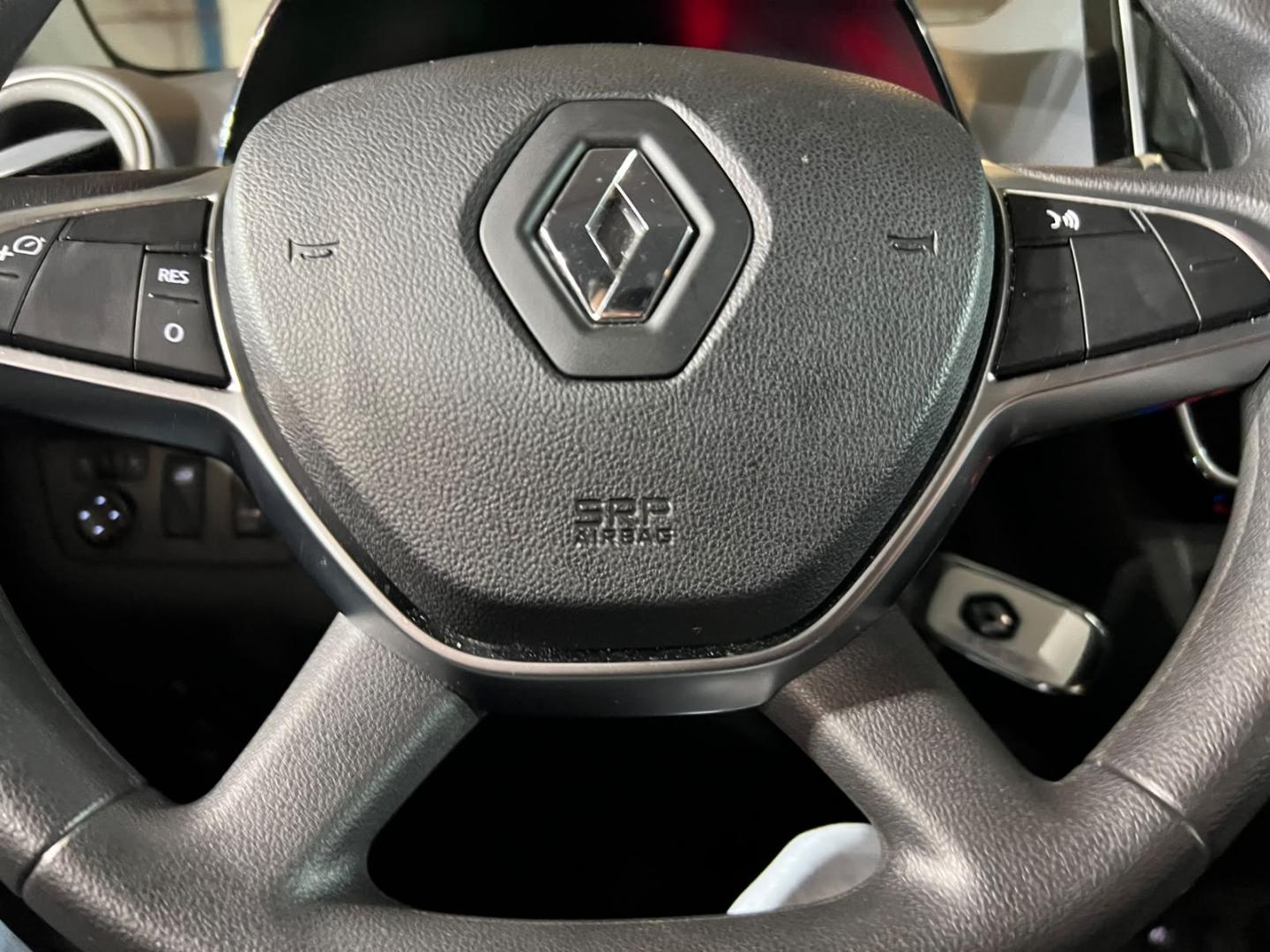 Renault Kwid — foto 14 de 23