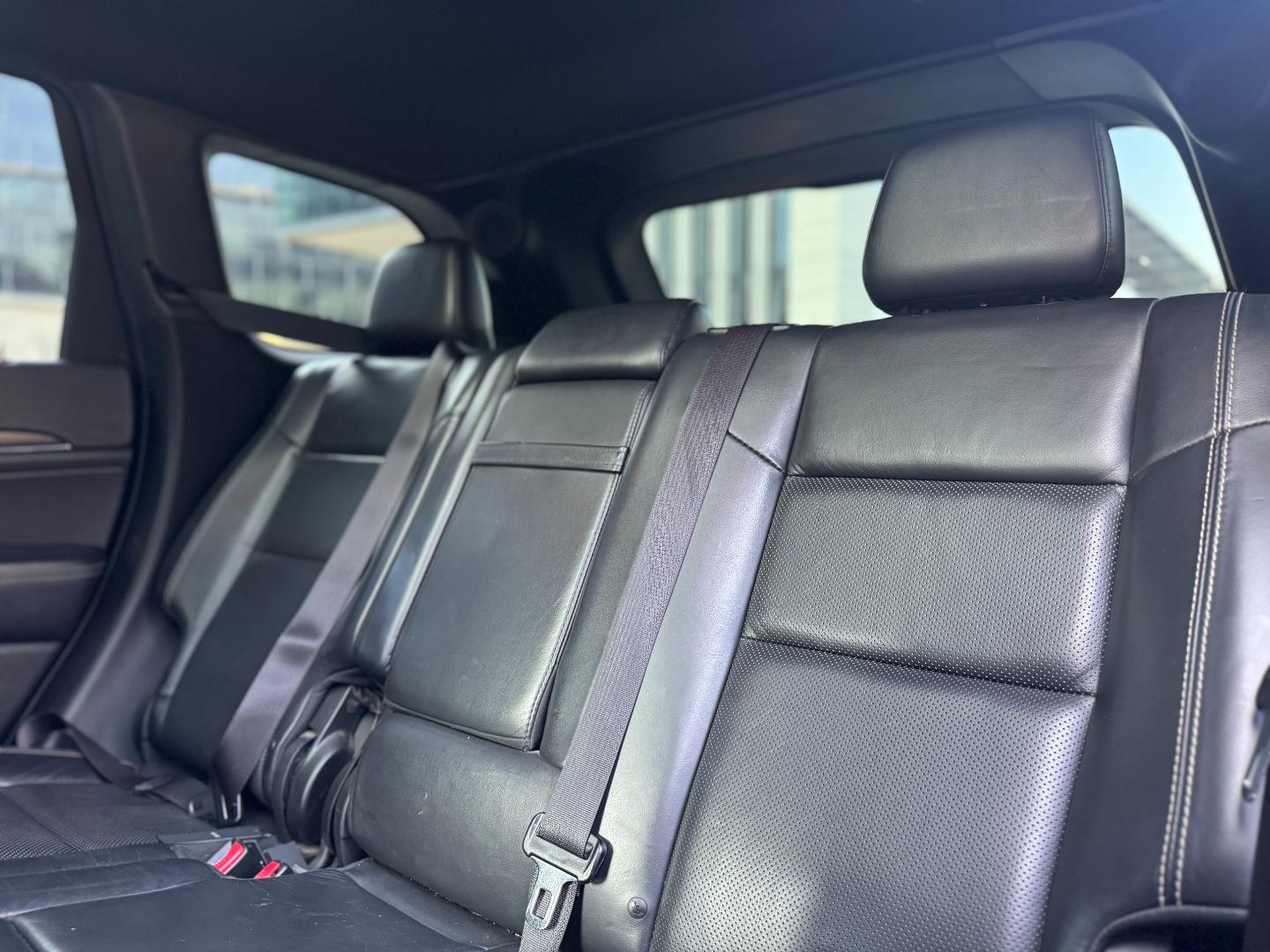 Jeep Grand Cherokee — foto 18 de 19