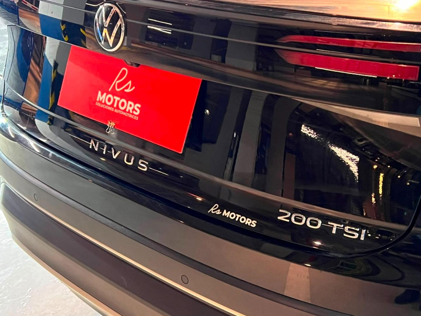 Volkswagen Nivus — foto 7 de 20