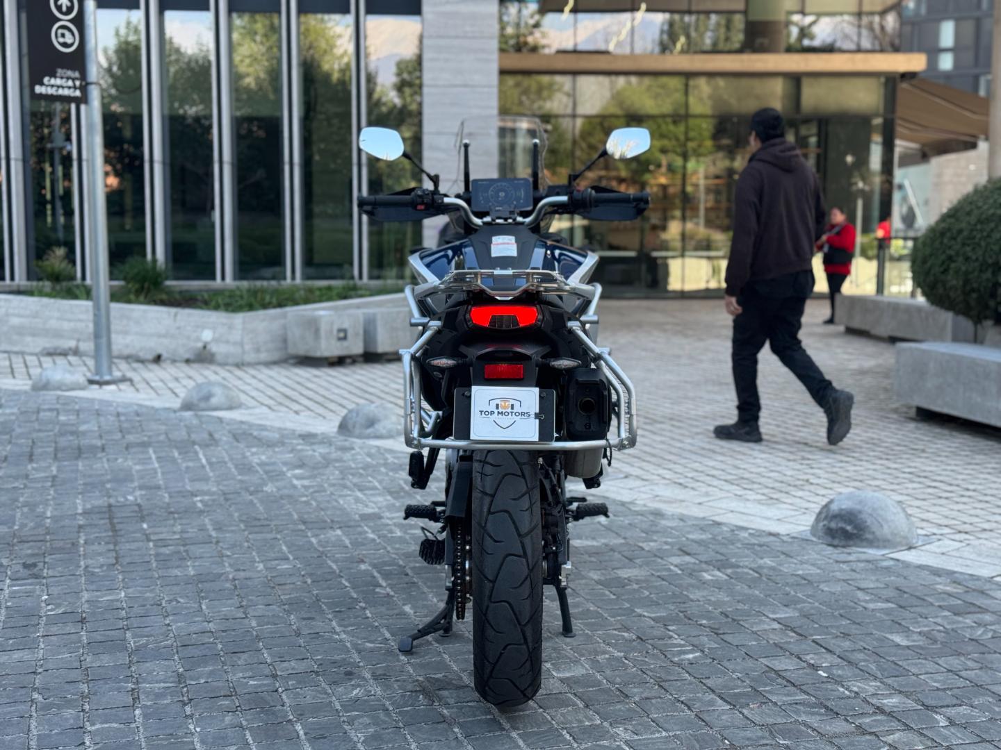 CFMoto 800 — foto 6 de 16