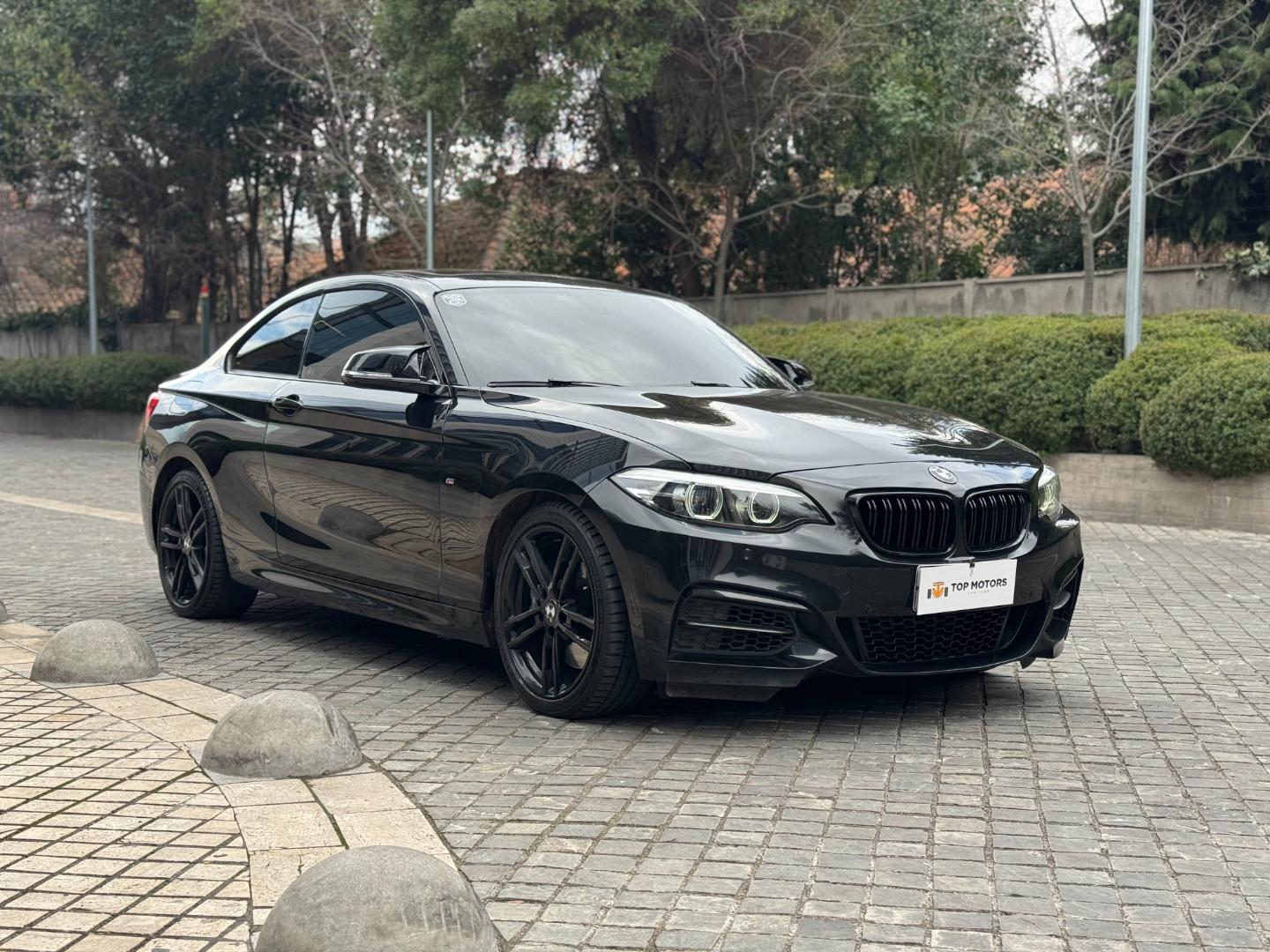 BMW M240I — foto 3 de 19