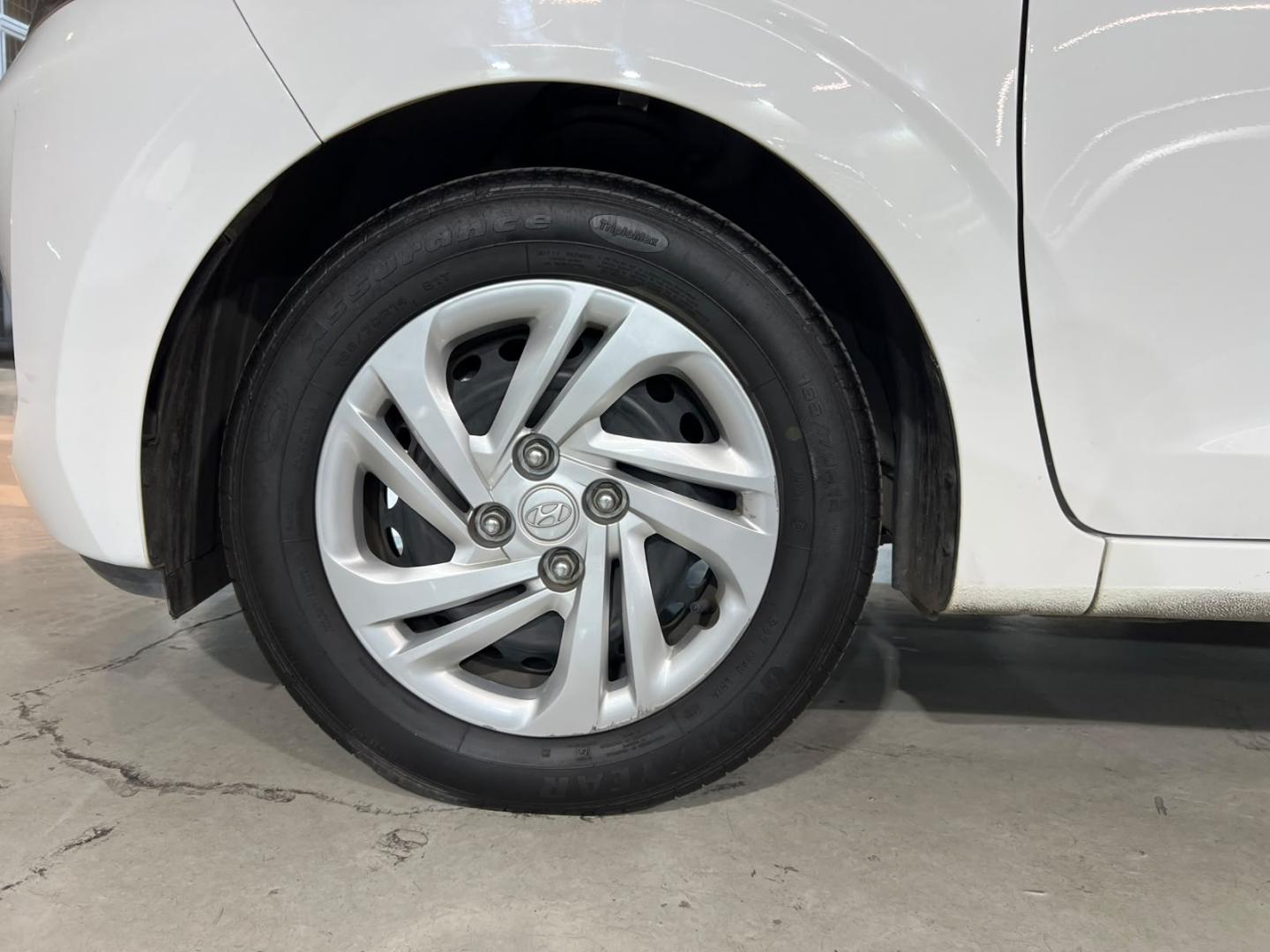 Hyundai Grand I10 — foto 9 de 20