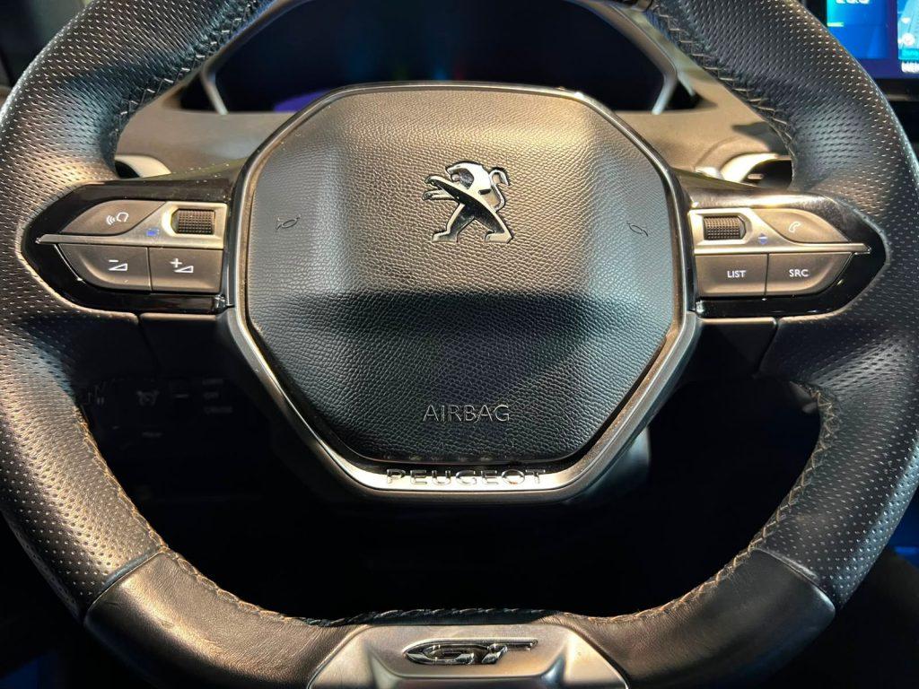 Peugeot 3008 Gt — foto 12 de 24