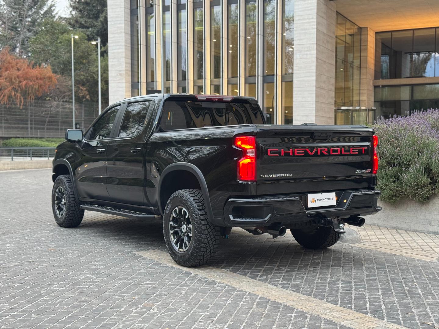 Chevrolet Silverado 6.2 Zr2 Auto Dc 4Wd R — foto 6 de 19