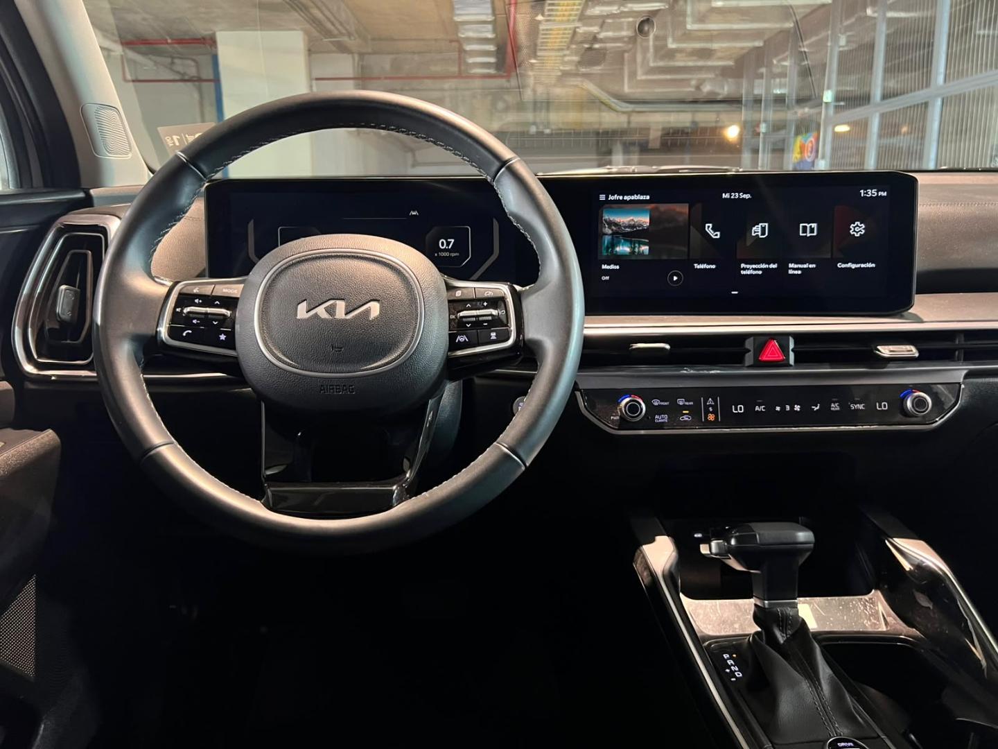 KIA Sorento — foto 10 de 22