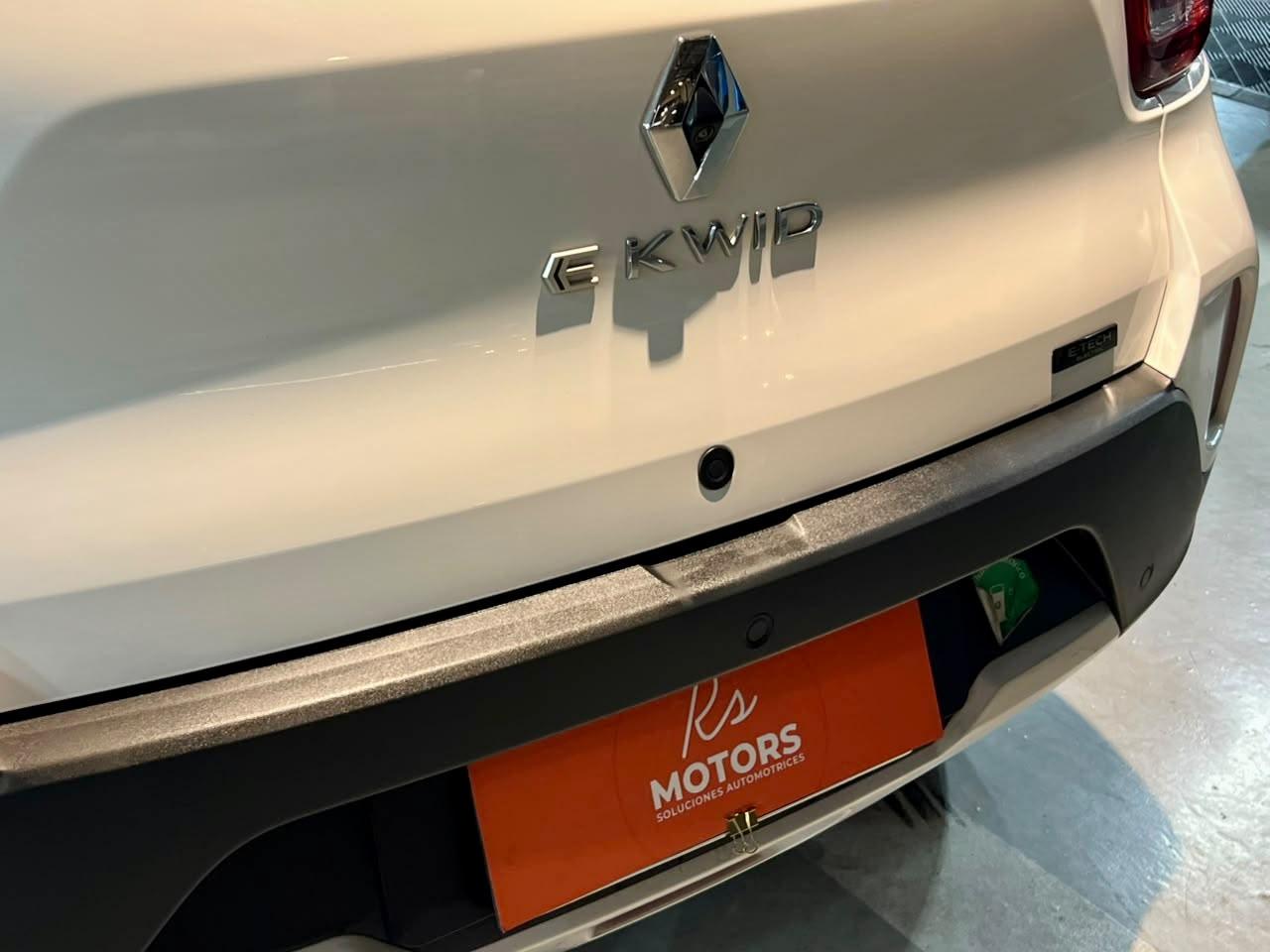 Renault Kwid — foto 8 de 23