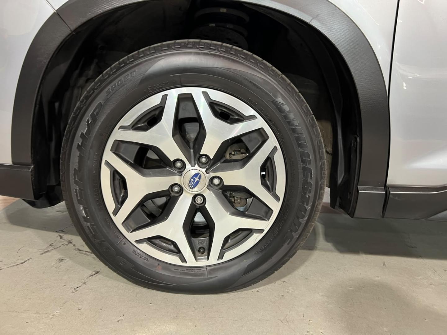 Subaru Forester — foto 8 de 25