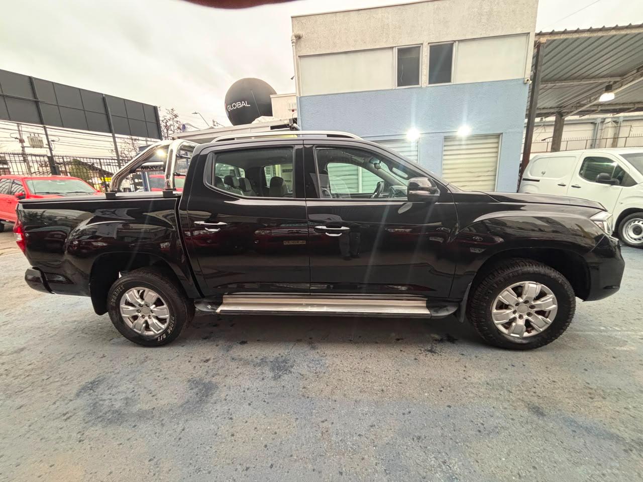 Maxus T60 — foto 4 de 8