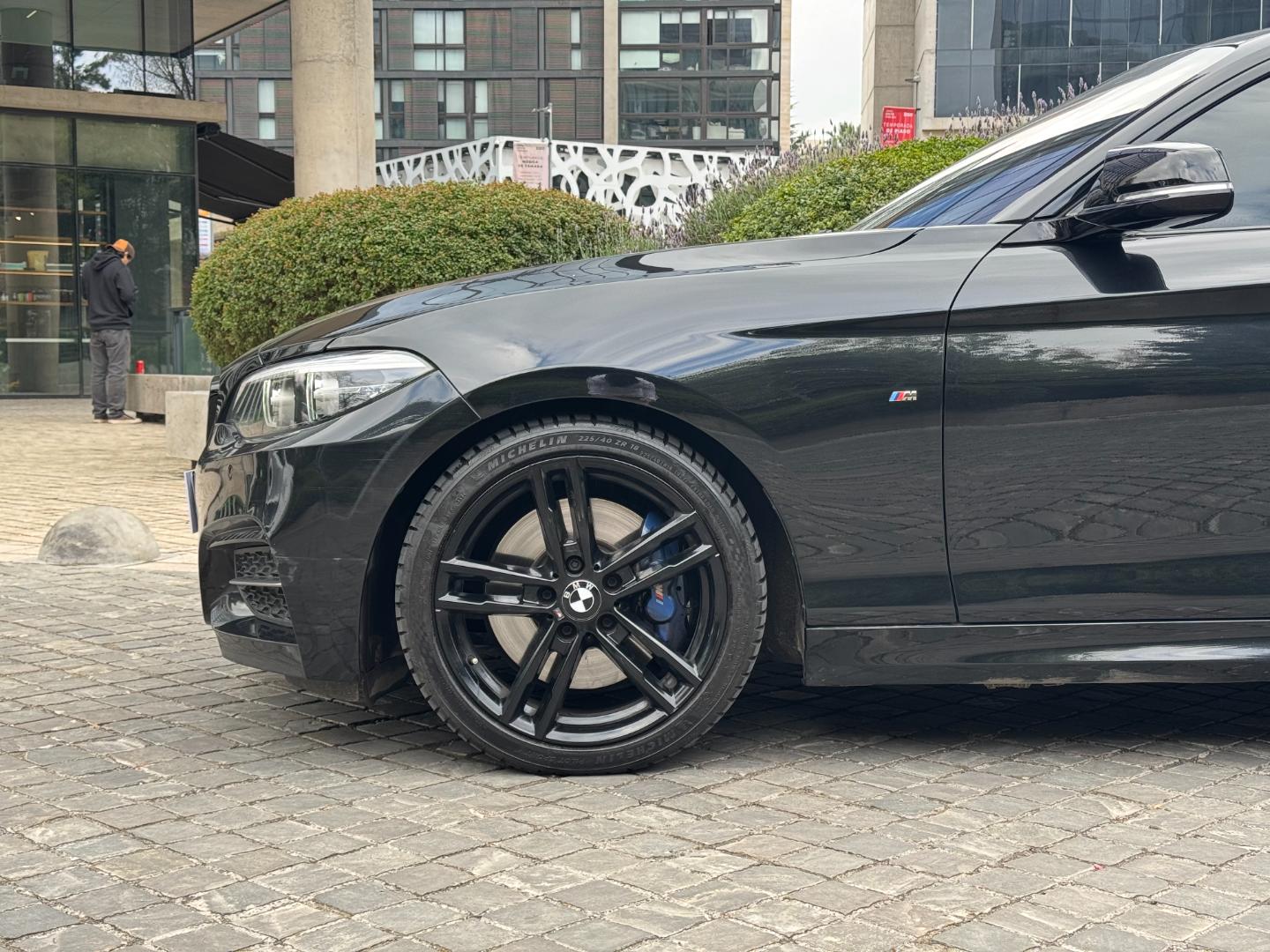 BMW M240I — foto 8 de 19