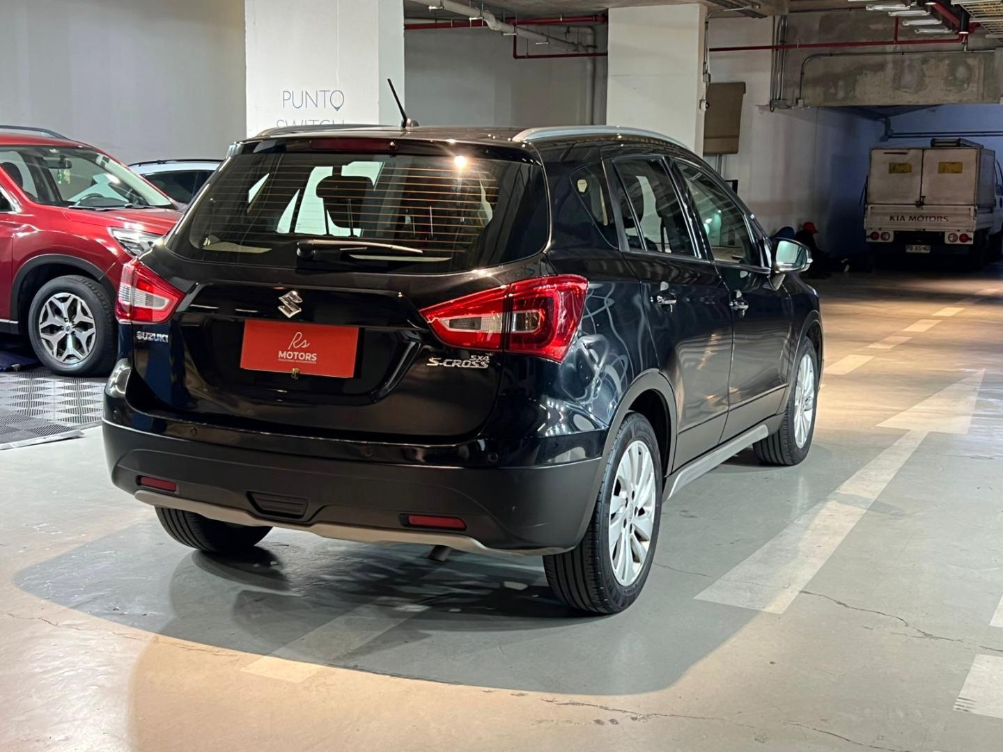 Suzuki S-Cross — foto 4 de 23