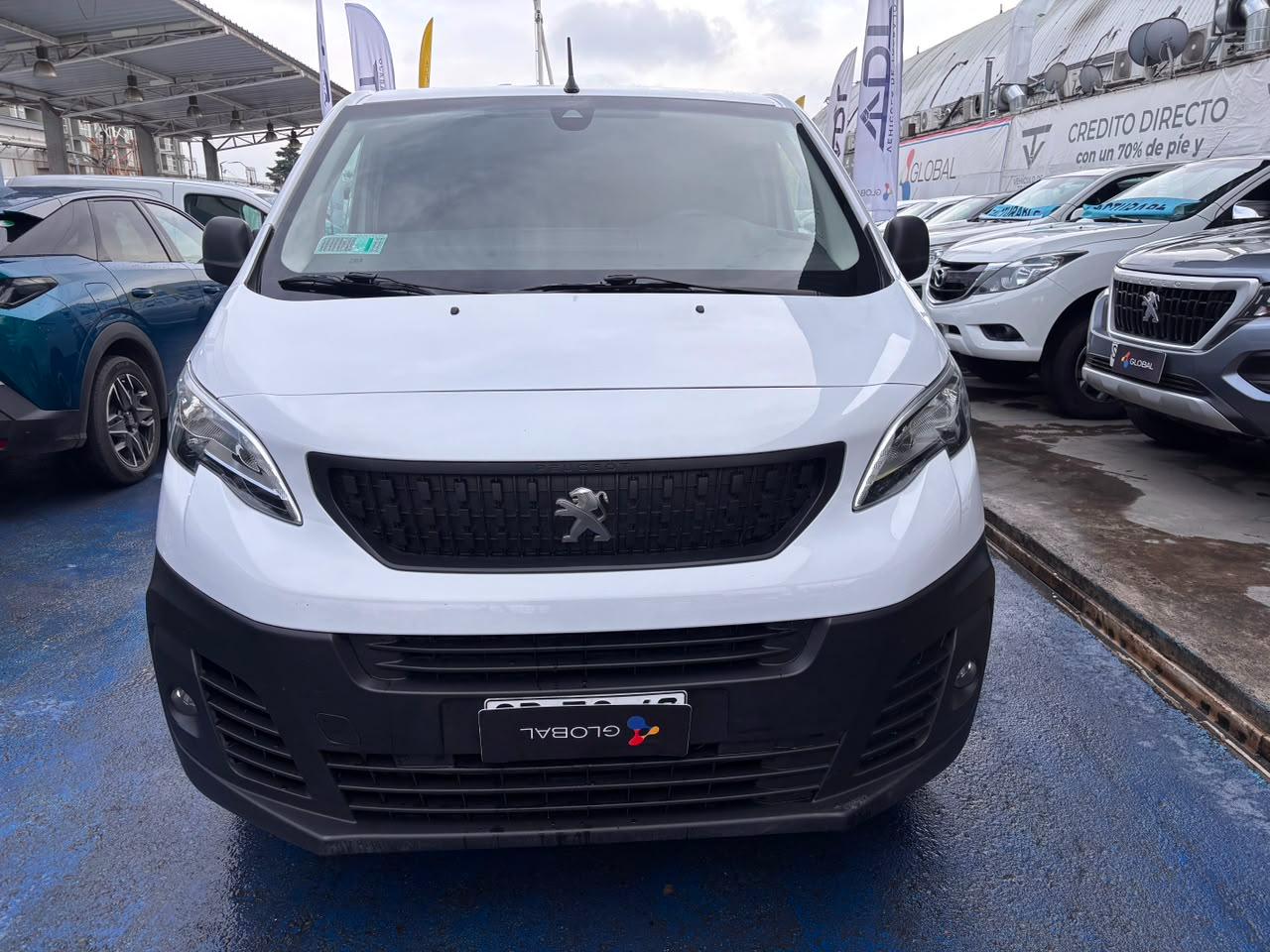 Peugeot Expert — foto 2 de 8