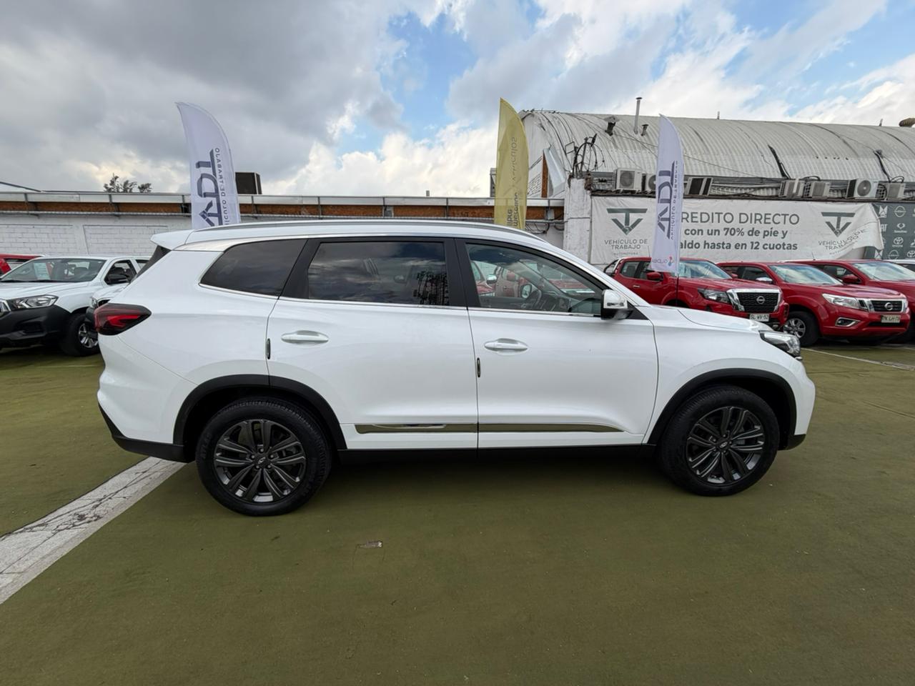 Chery Tiggo 8 — foto 4 de 8