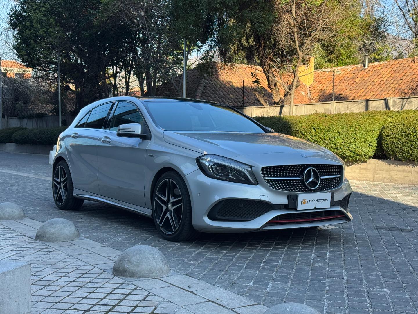 Mercedes-Benz A250 — foto 3 de 19