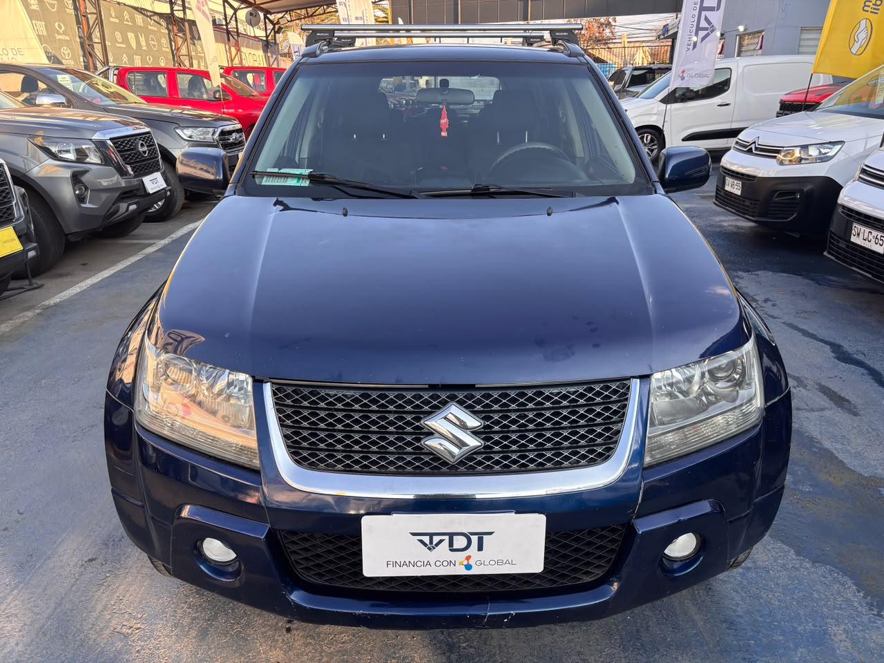 Suzuki Grand Nomade — foto 2 de 8