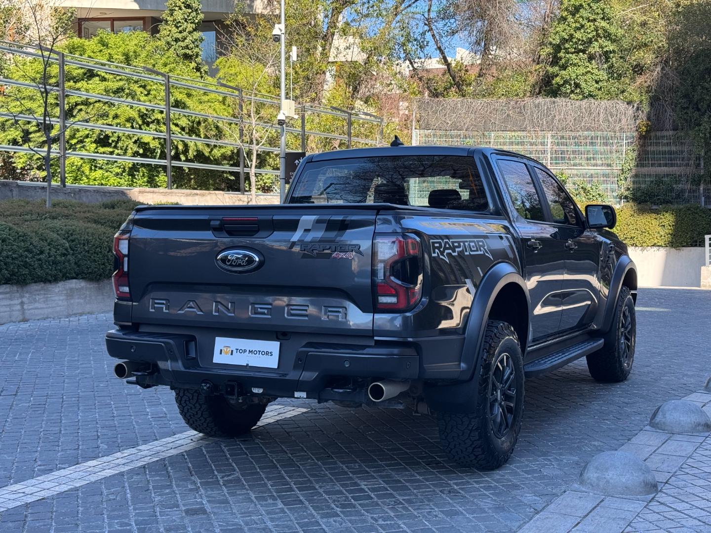 Ford Ranger Raptor — foto 4 de 19