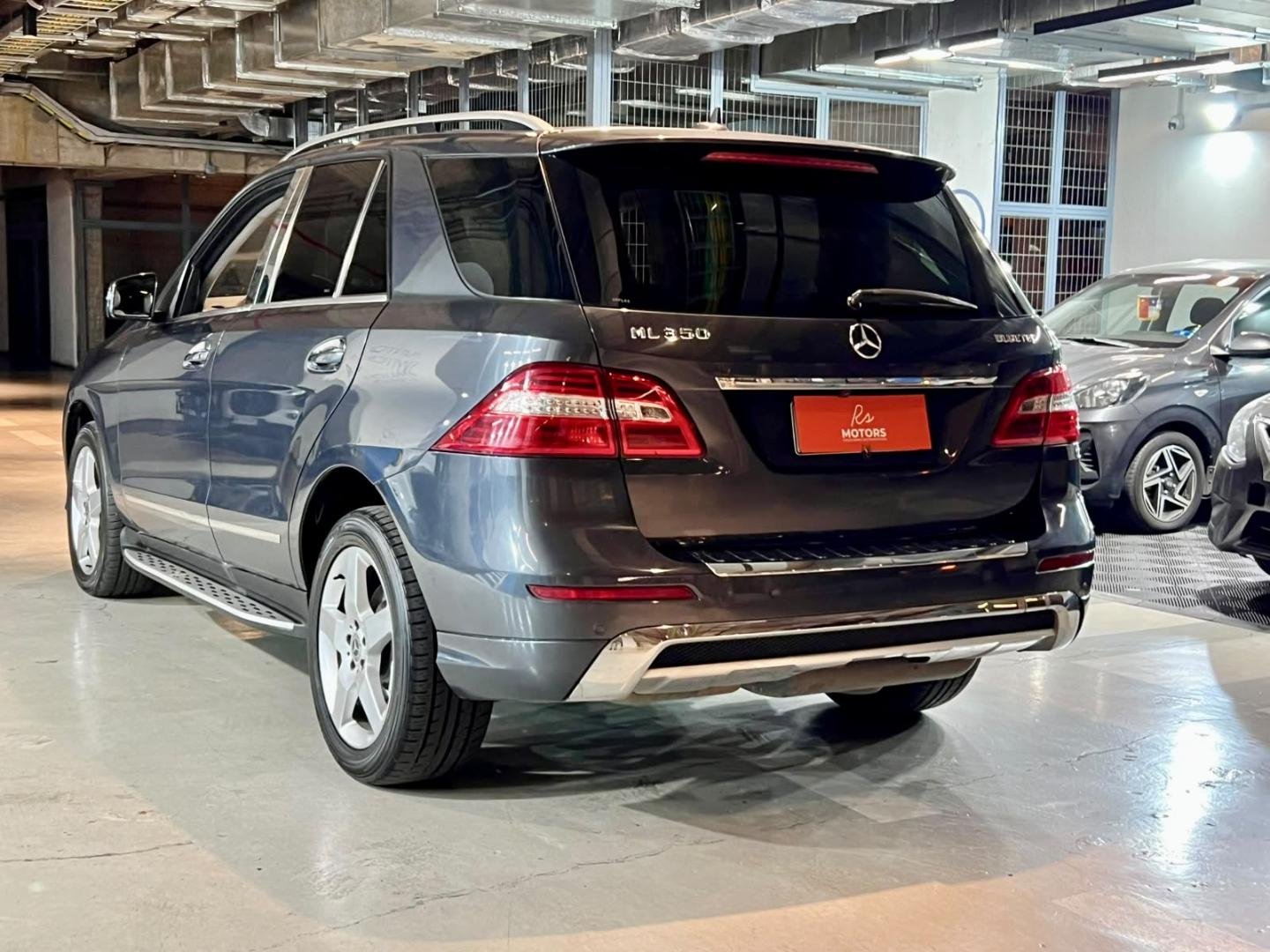 Mercedes-Benz Ml350 — foto 6 de 23
