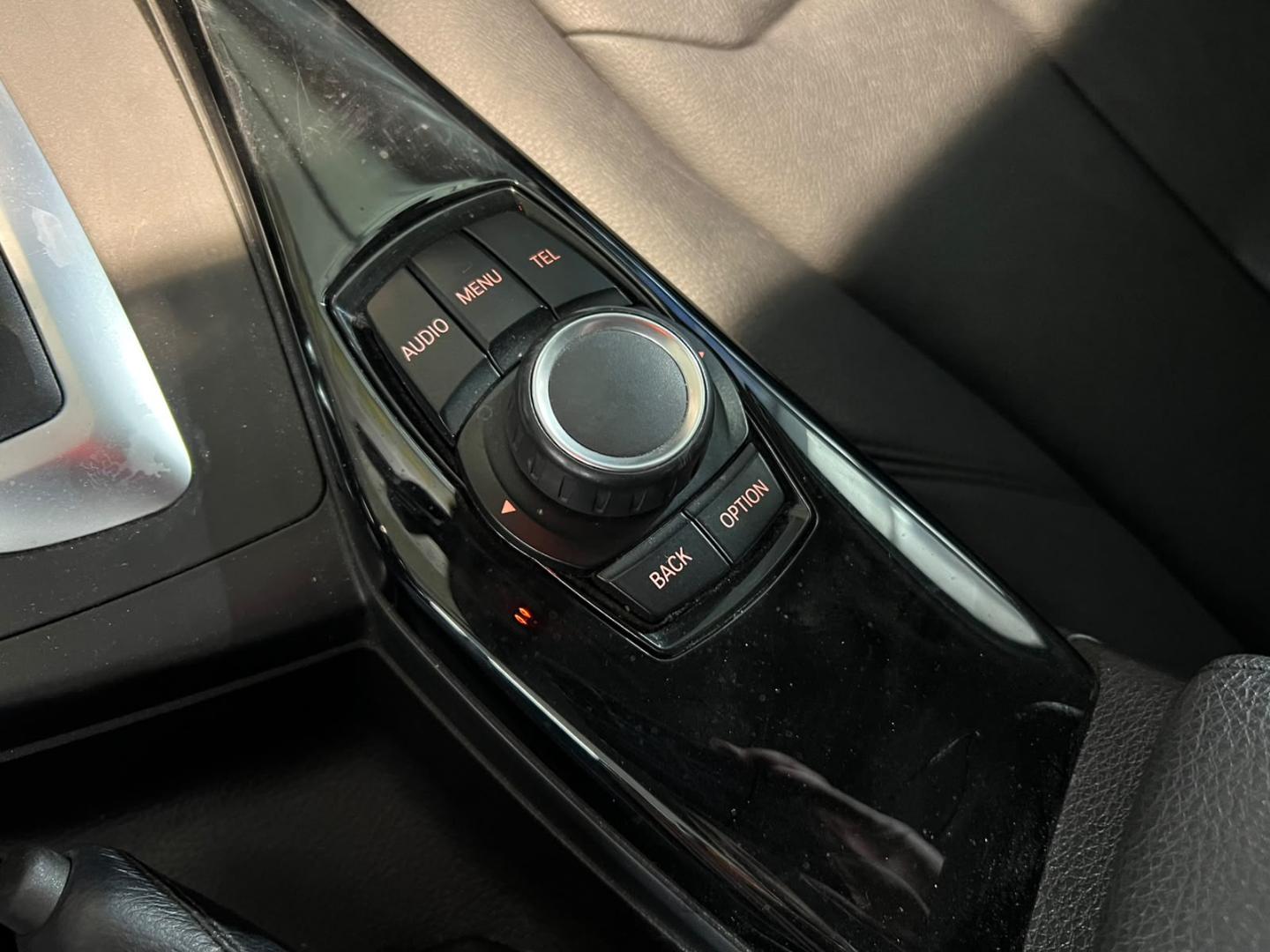 BMW 118I — foto 17 de 20