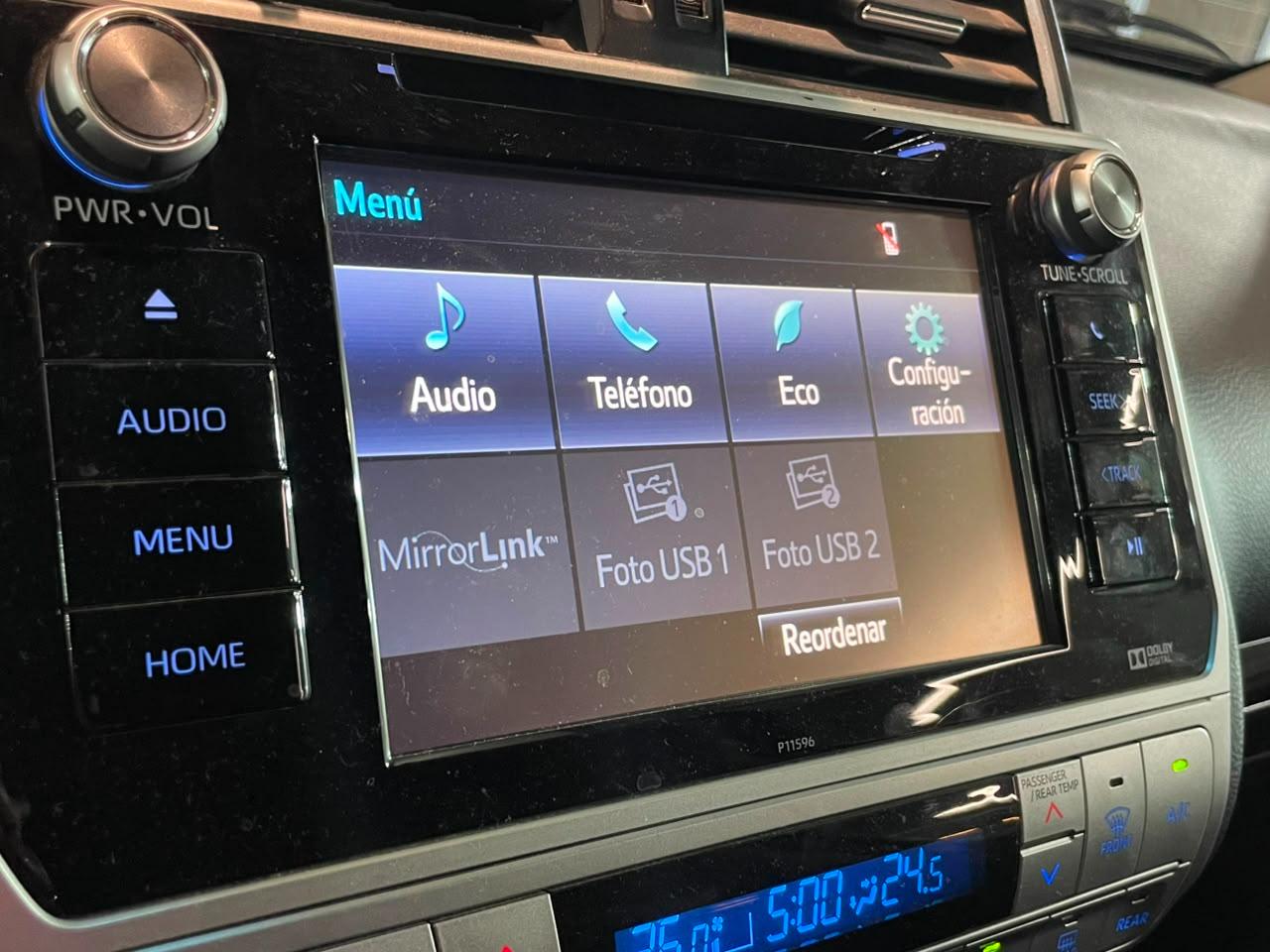 Toyota Land Cruiser Prado — foto 14 de 24
