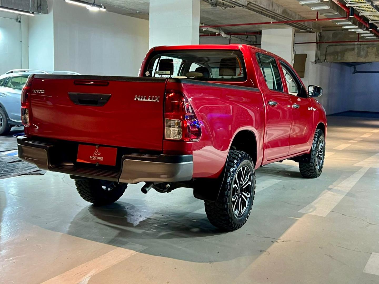 Toyota Hilux — foto 4 de 20