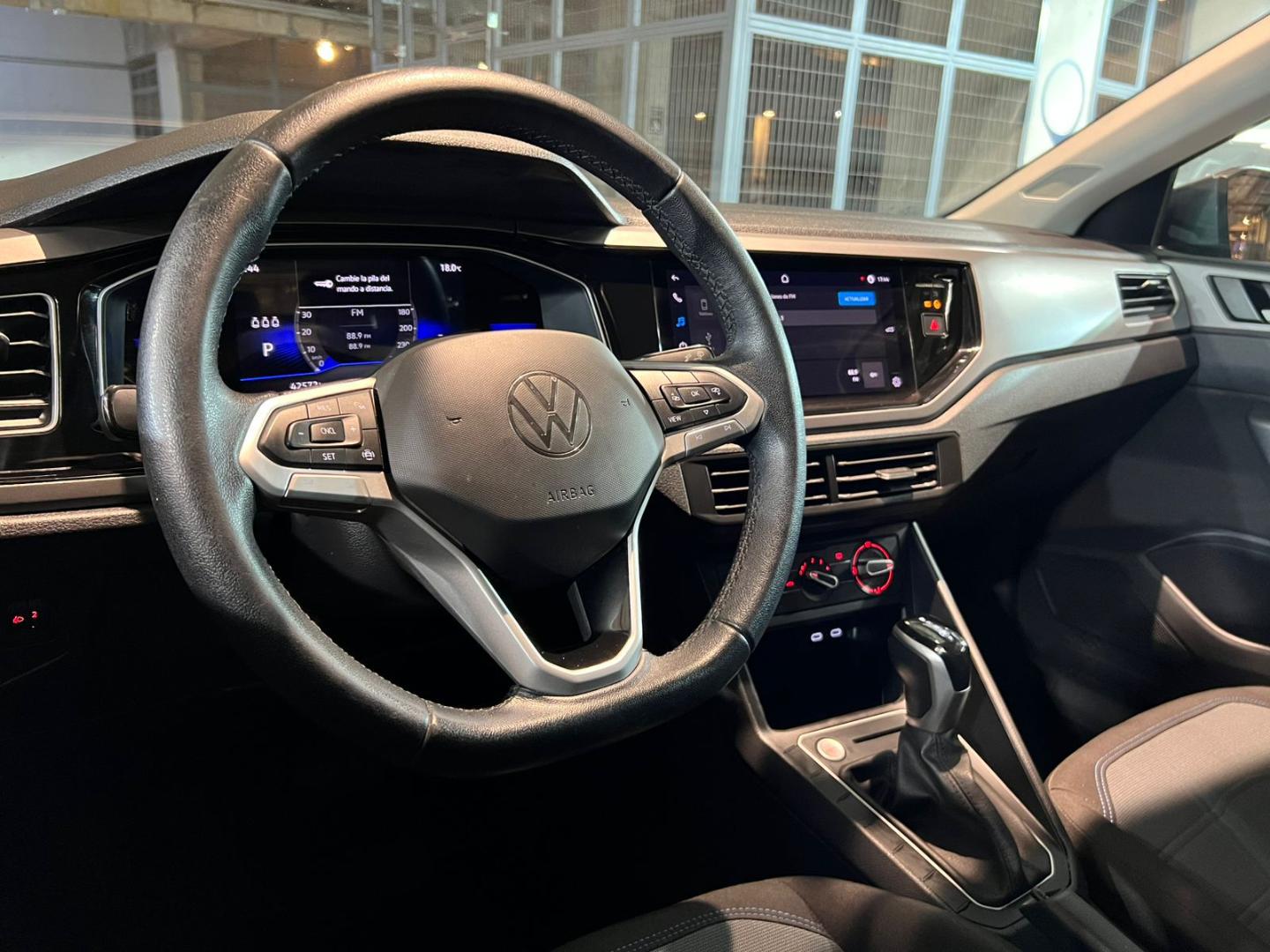 Volkswagen Nivus — foto 10 de 22